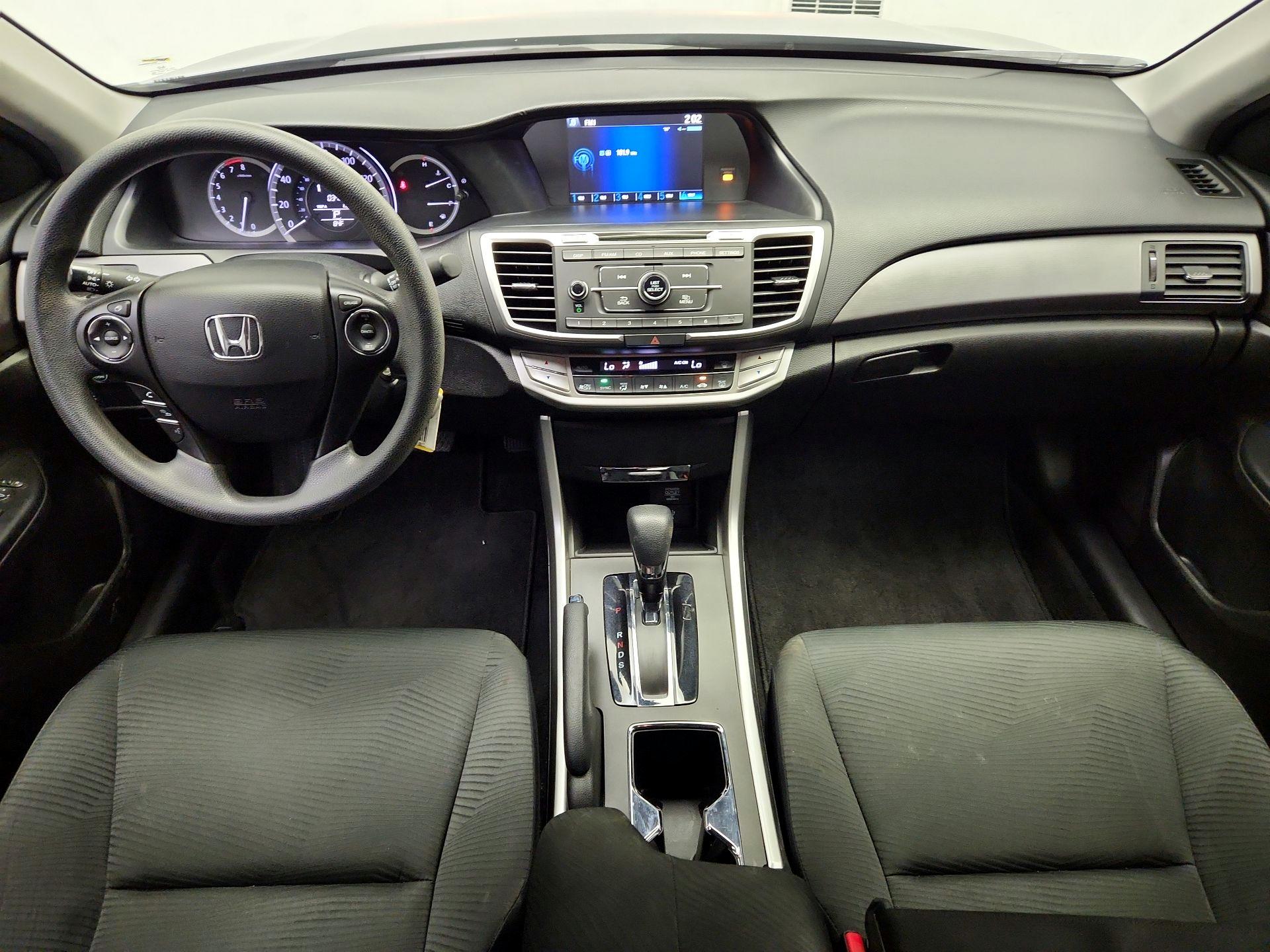 Thumbnail: 2015 Honda Accord - 9