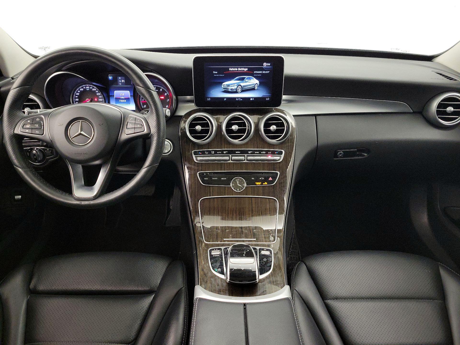 Thumbnail: 2016 Mercedes-Benz C-Class - 9