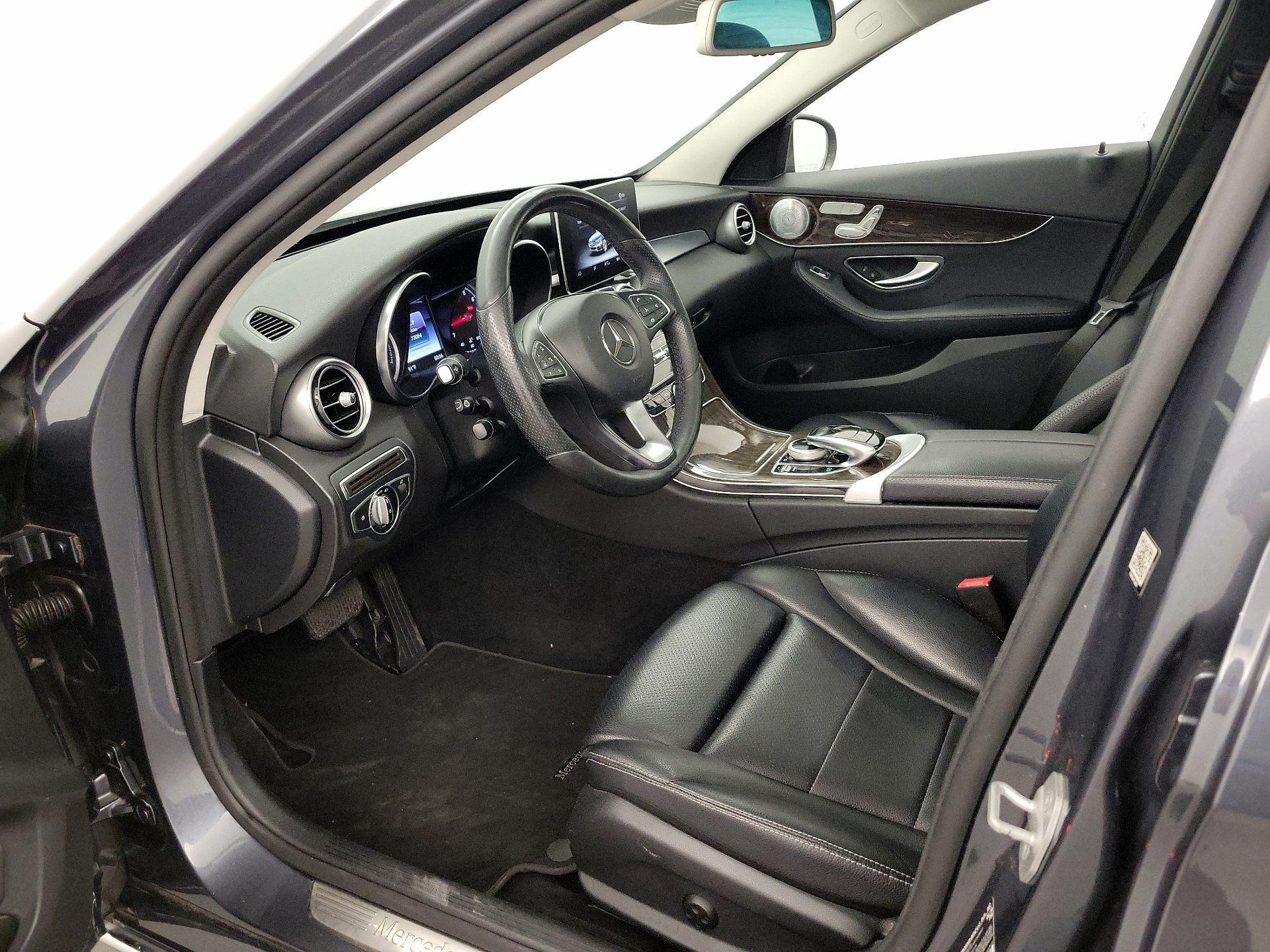 Thumbnail: 2016 Mercedes-Benz C-Class - 11