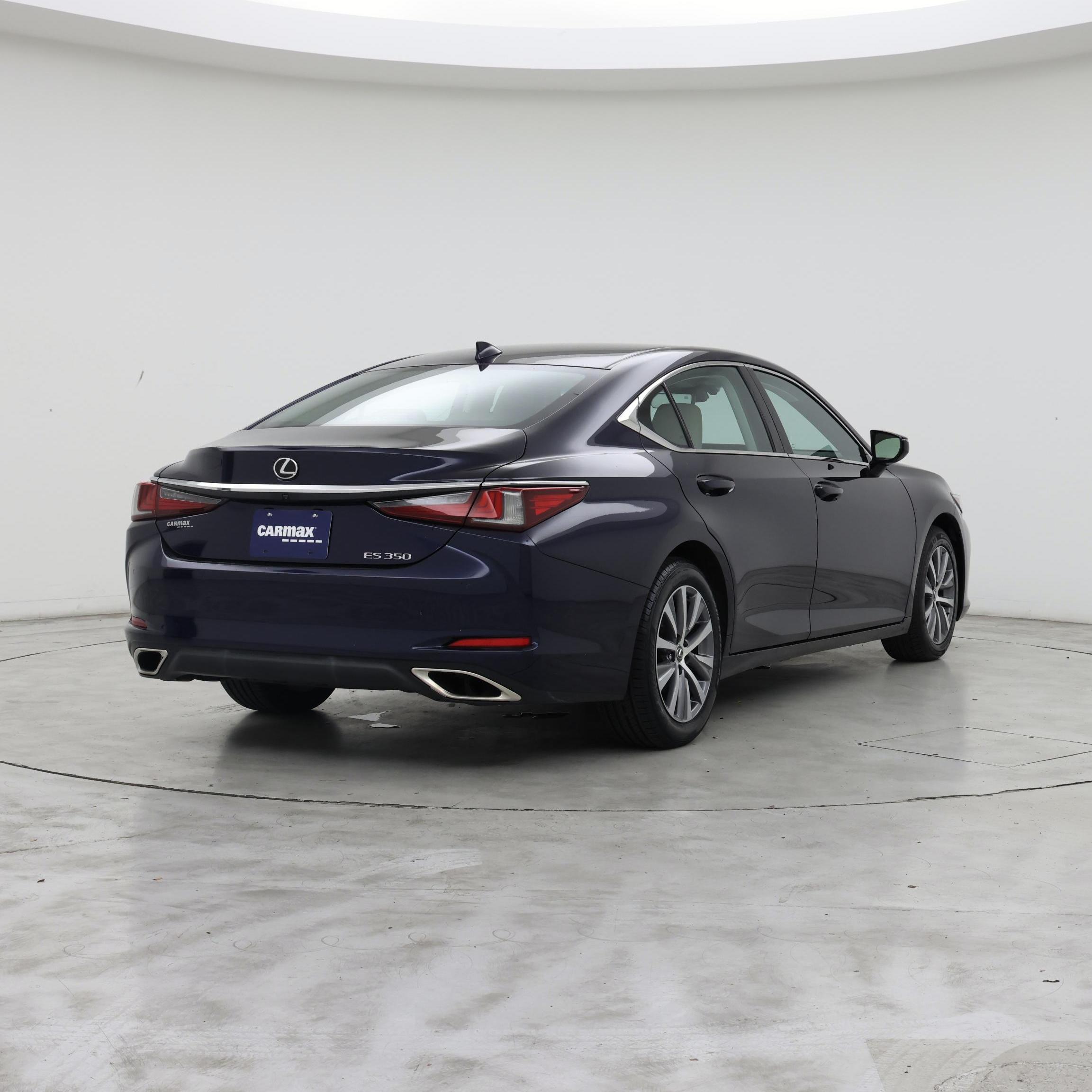 Thumbnail: 2021 Lexus ES - 8