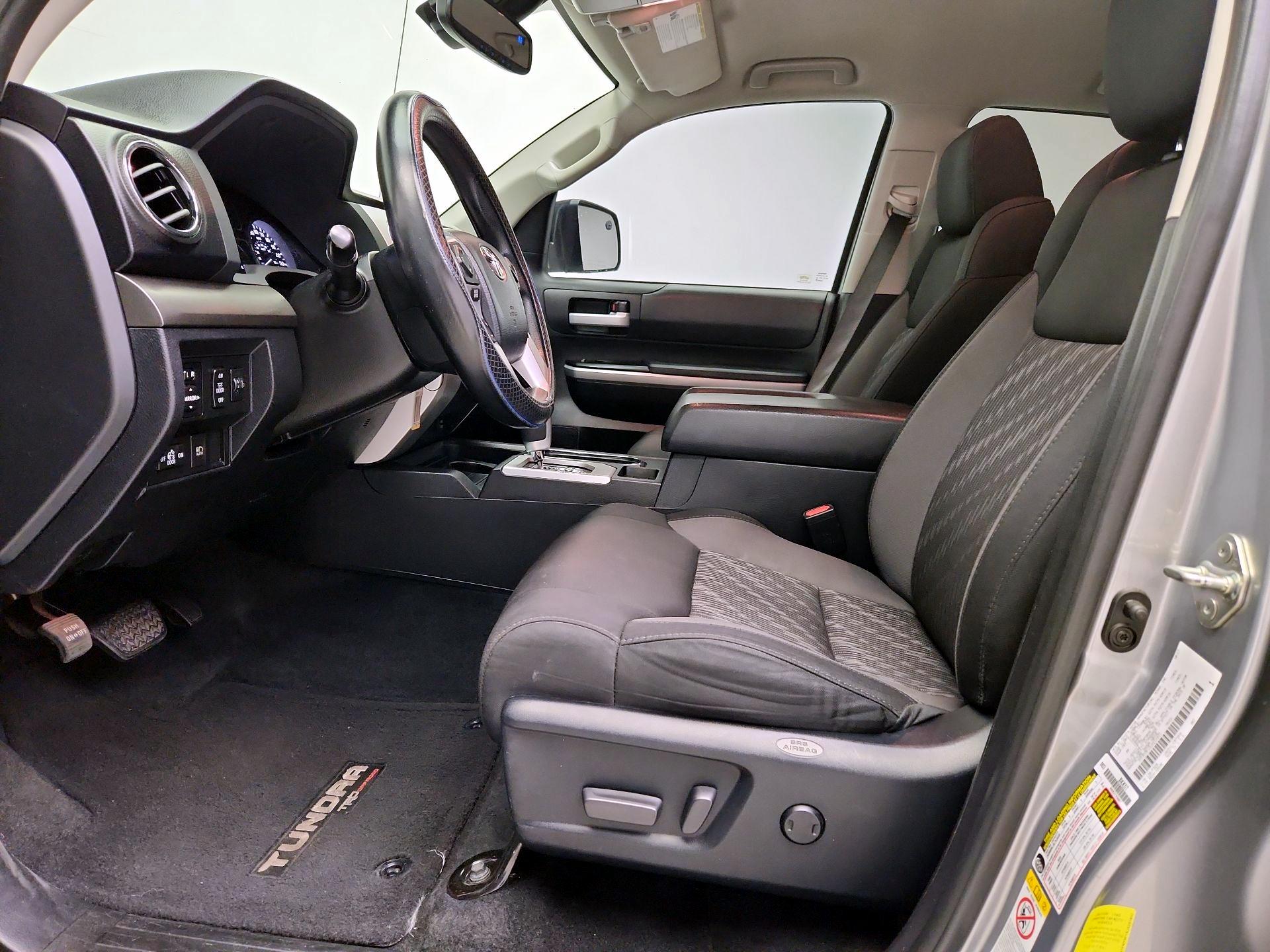 Thumbnail: 2018 Toyota Tundra - 11