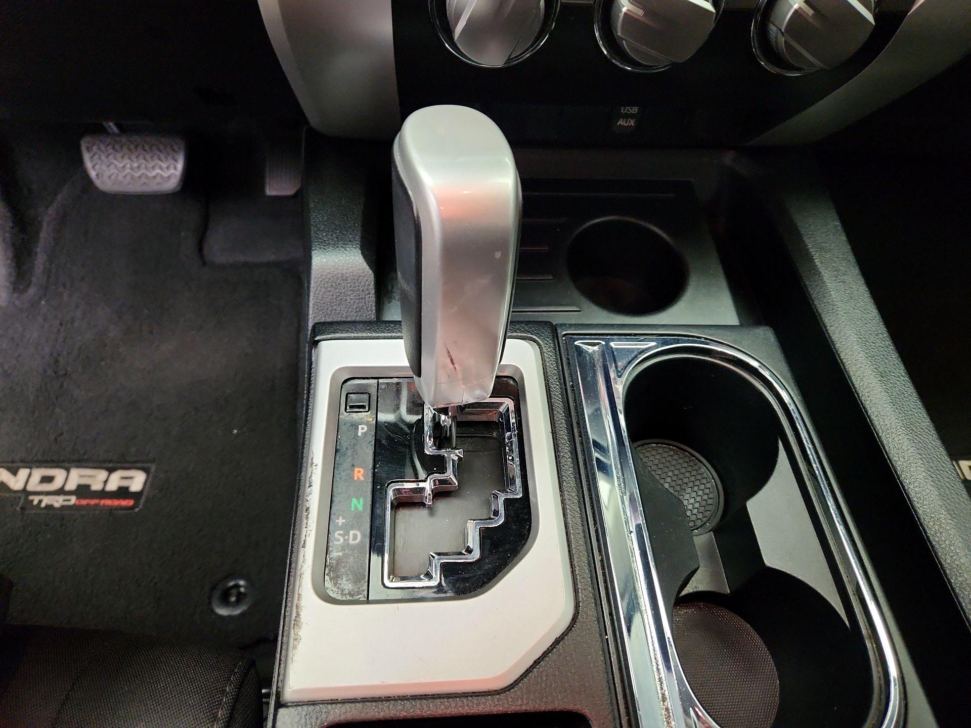 Thumbnail: 2018 Toyota Tundra - 17