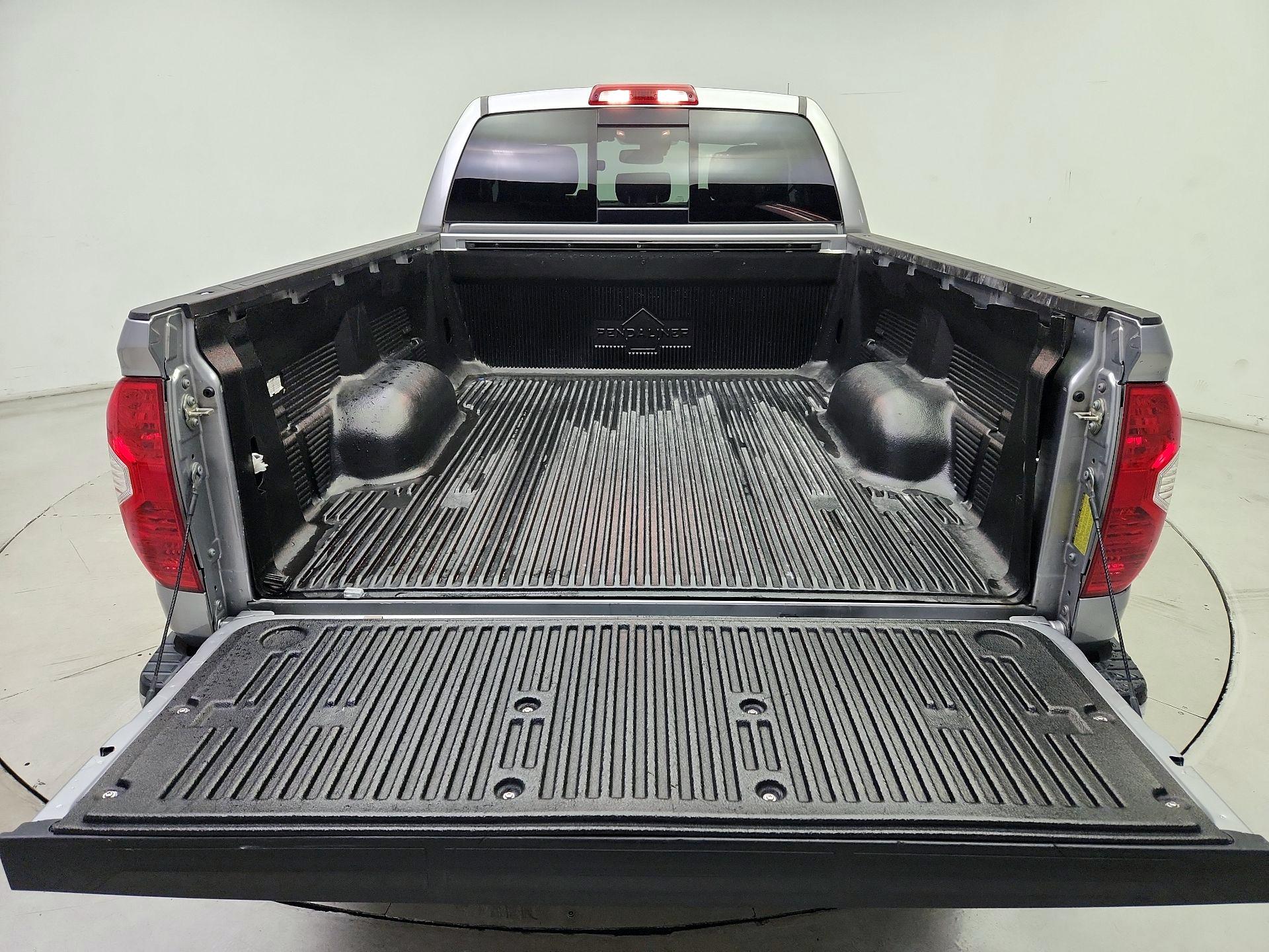 Thumbnail: 2018 Toyota Tundra - 20