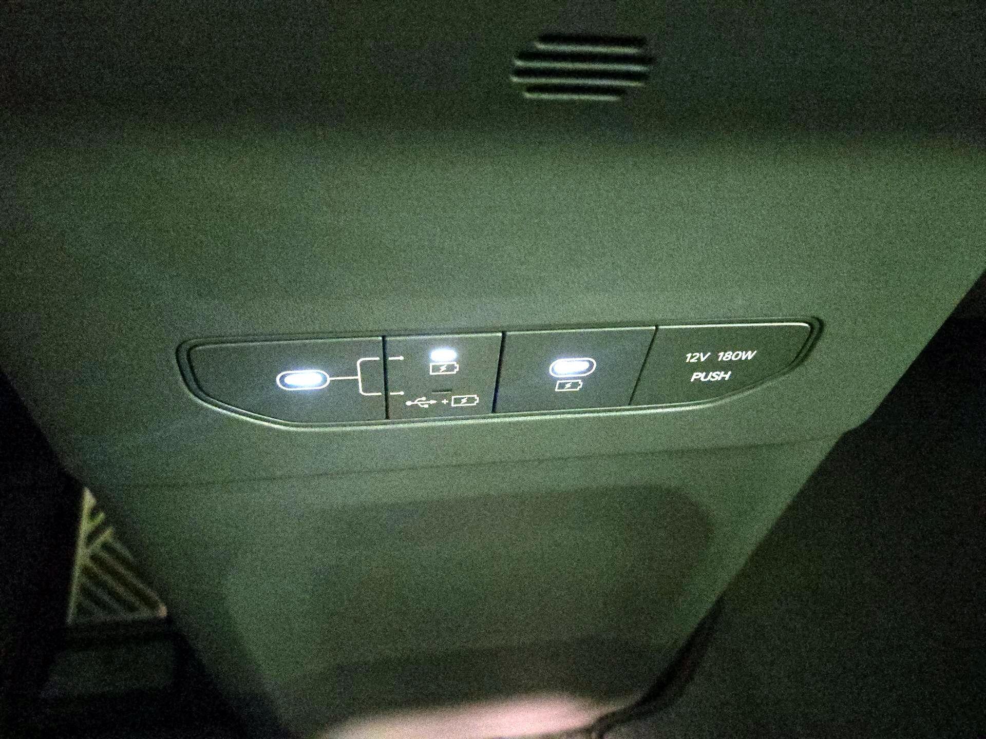 Thumbnail: 2024 Kia EV9 - 19