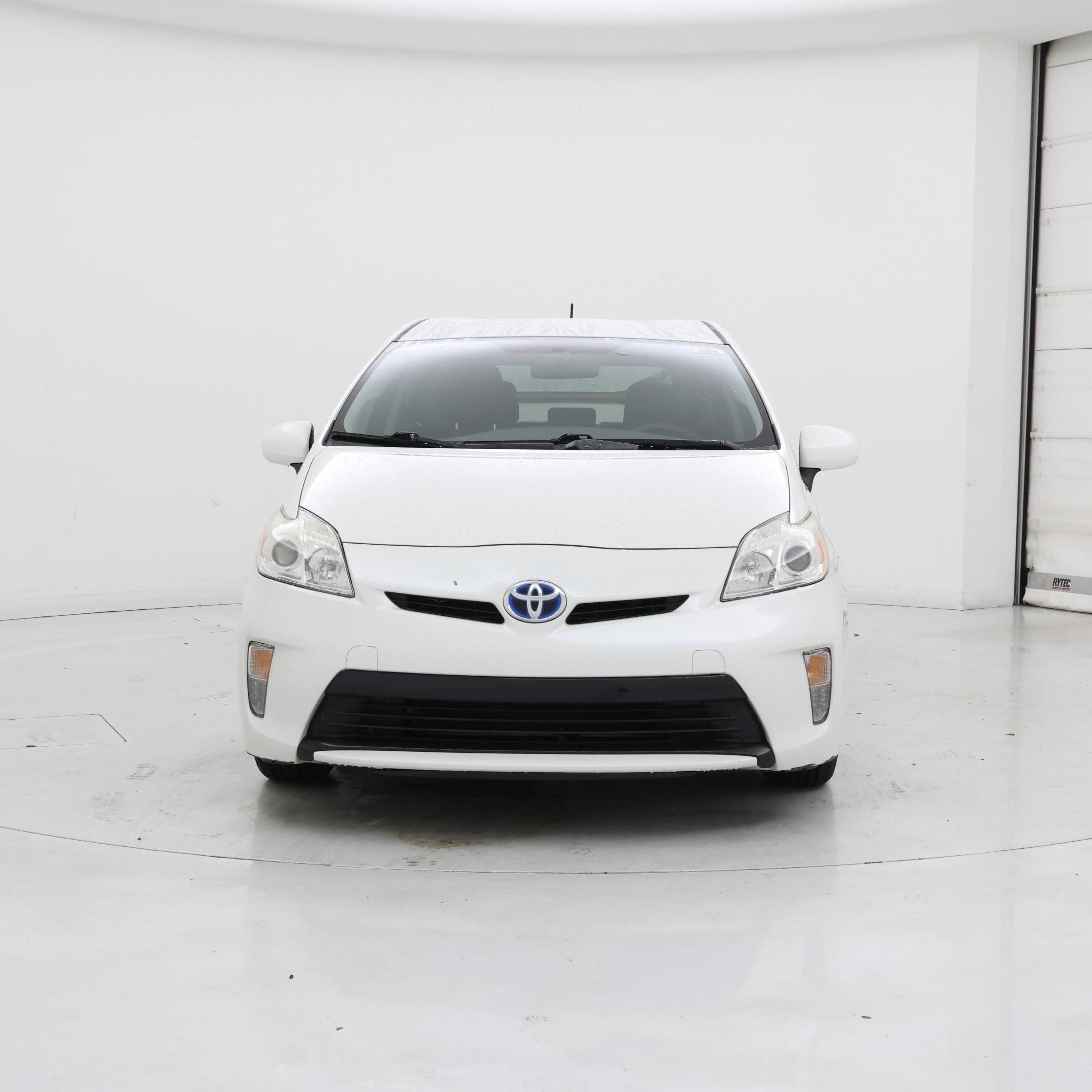 Thumbnail: 2015 Toyota Prius - 5