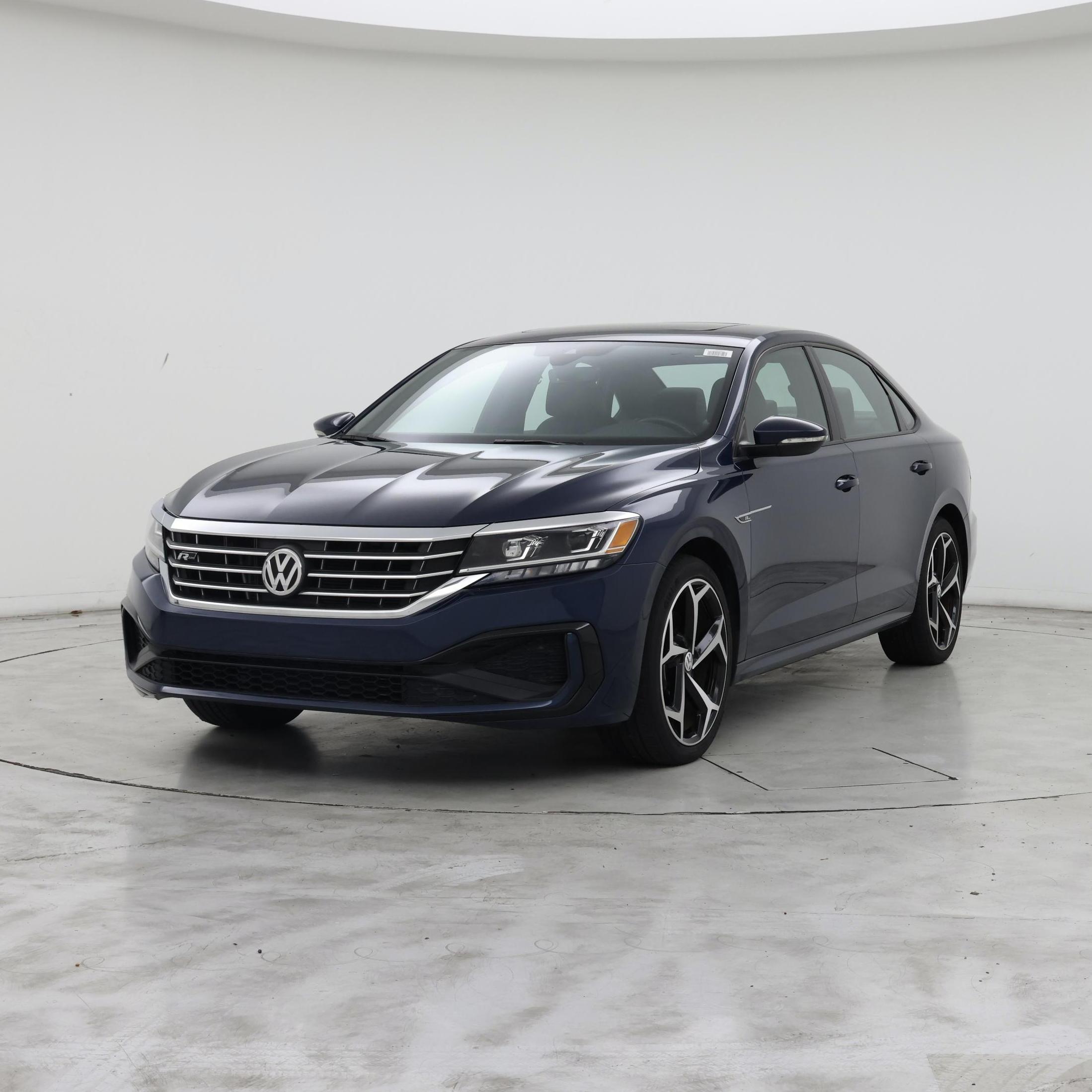 Thumbnail: 2022 Volkswagen Passat - 4