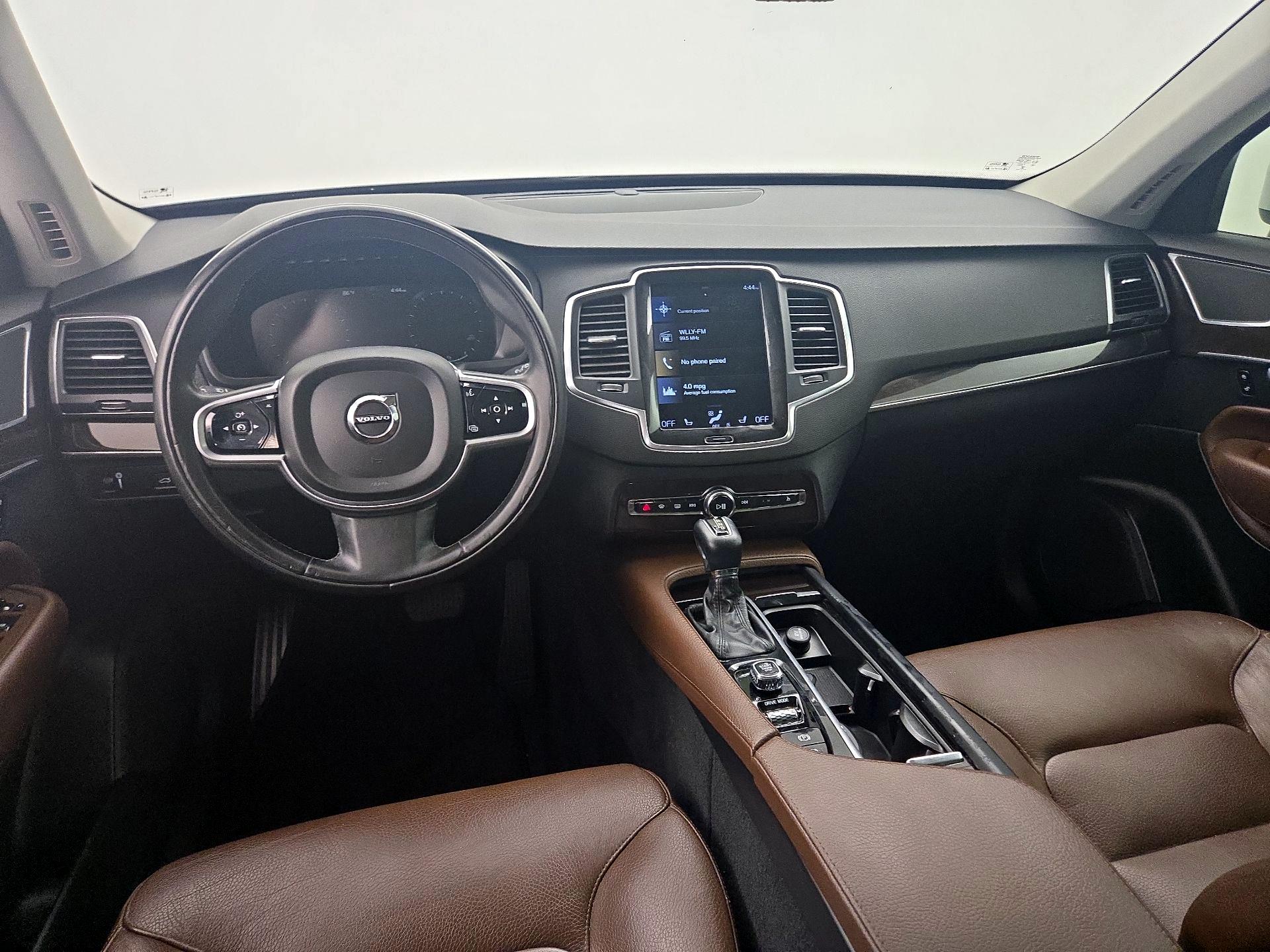 Thumbnail: 2019 Volvo XC90 - 9