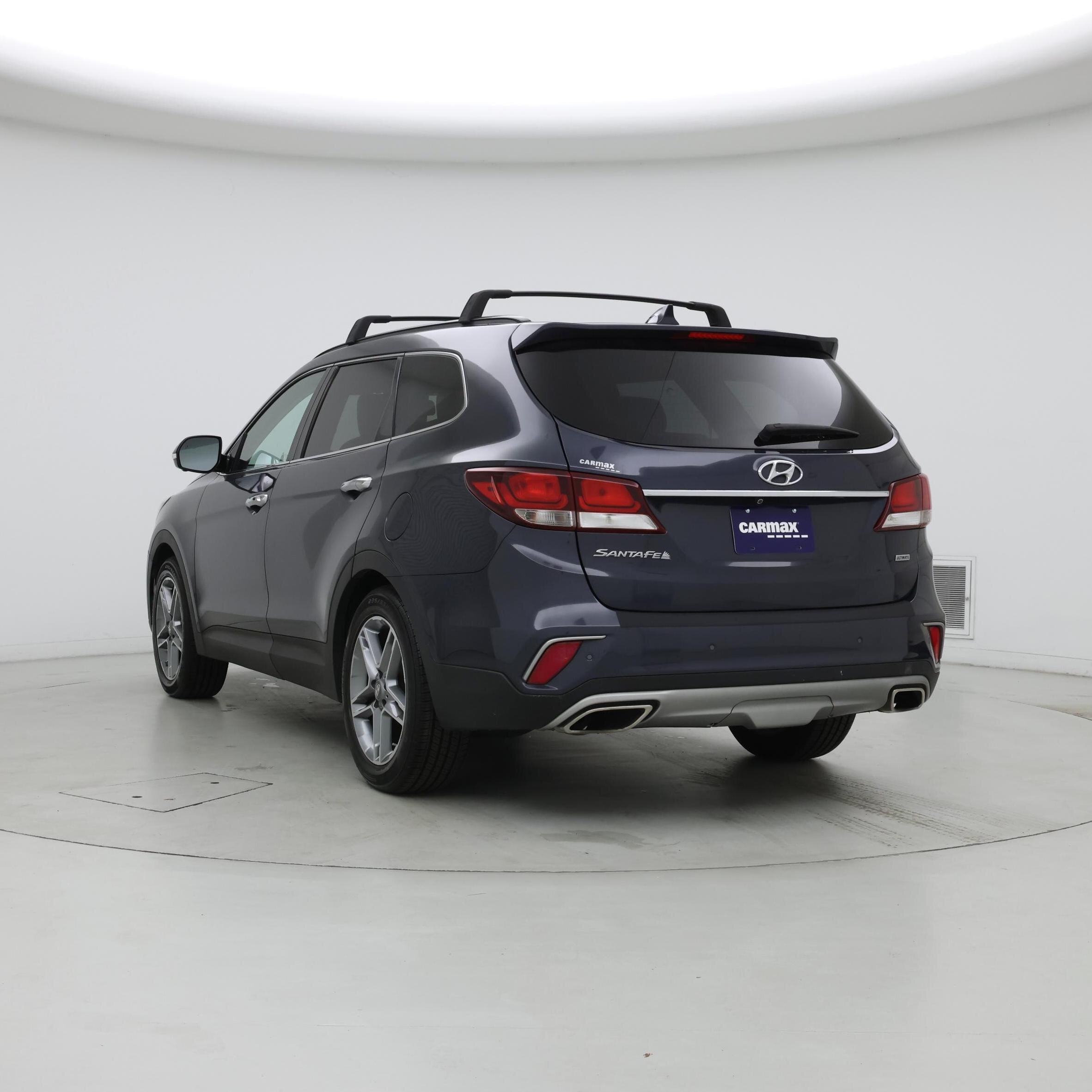 Thumbnail: 2017 Hyundai Santa Fe - 2