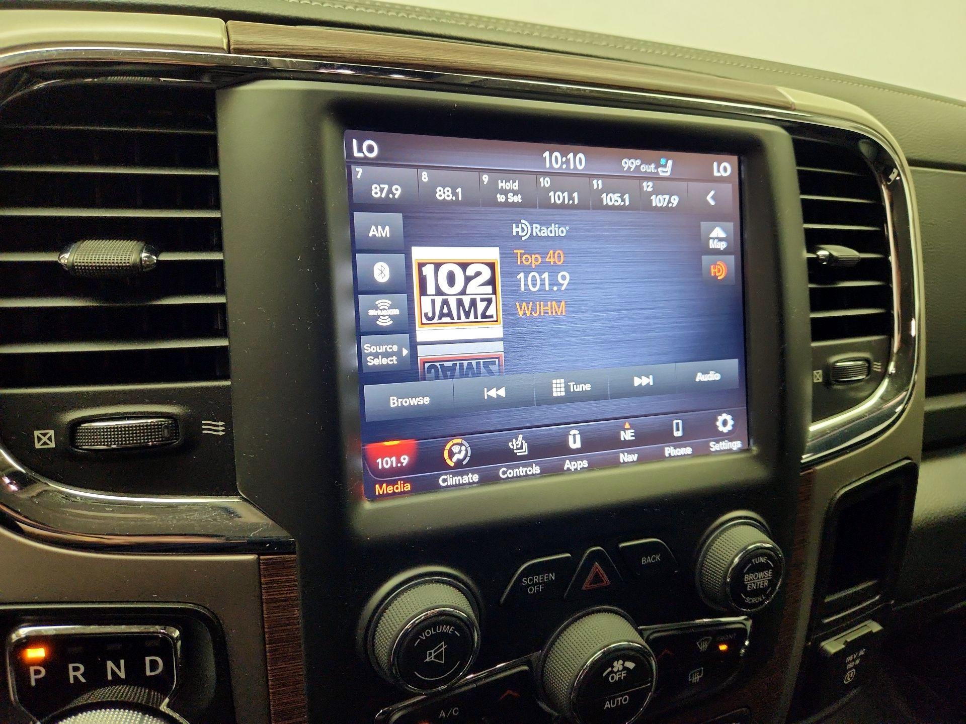 Thumbnail: 2019 RAM 1500 Classic - 16