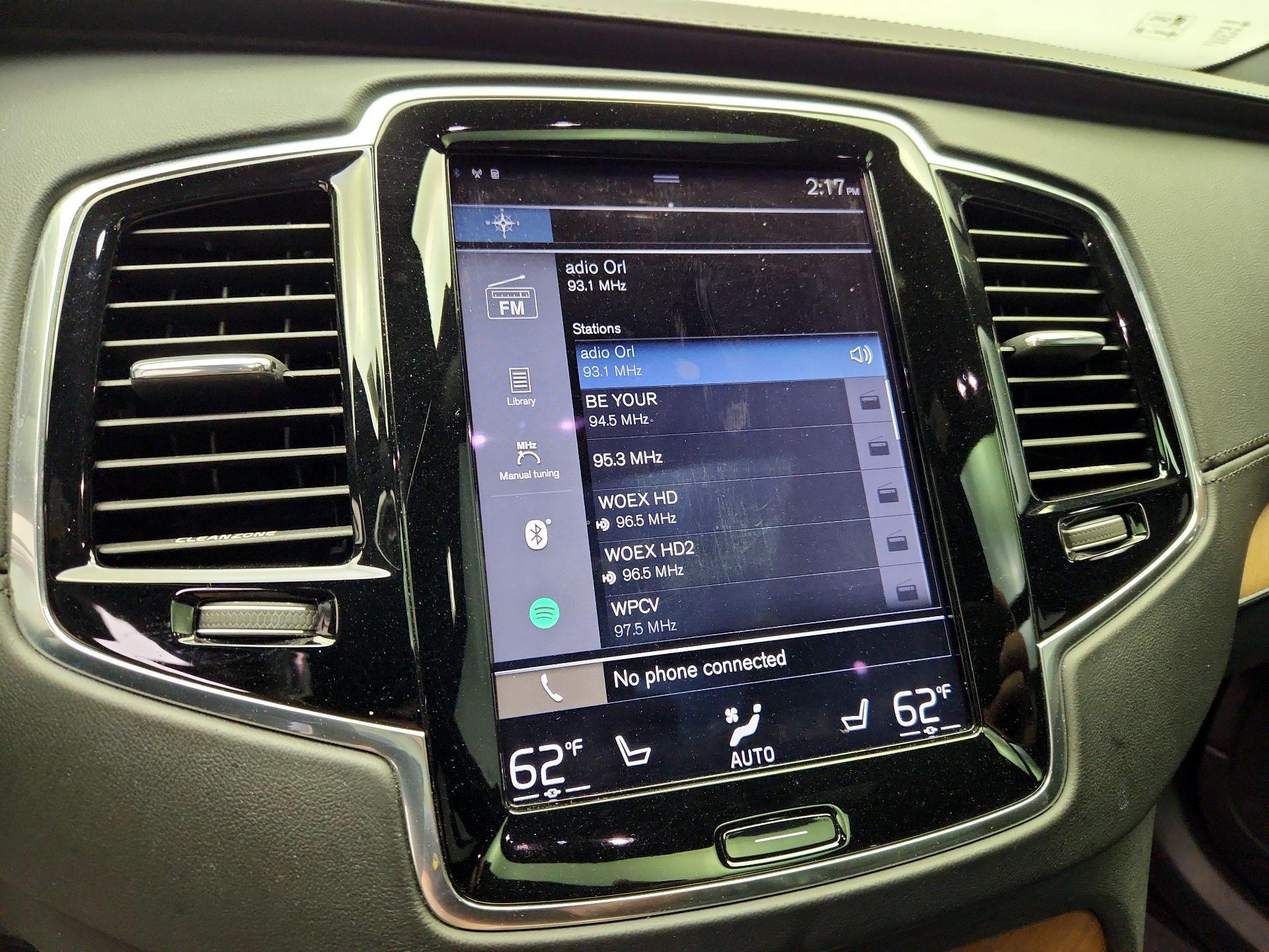 Thumbnail: 2016 Volvo XC90 - 16