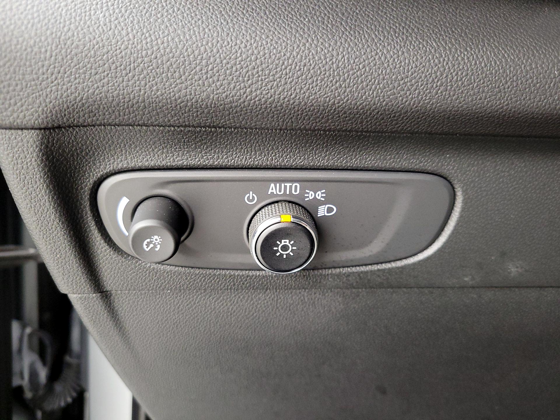 Thumbnail: 2023 Buick Envision - 13