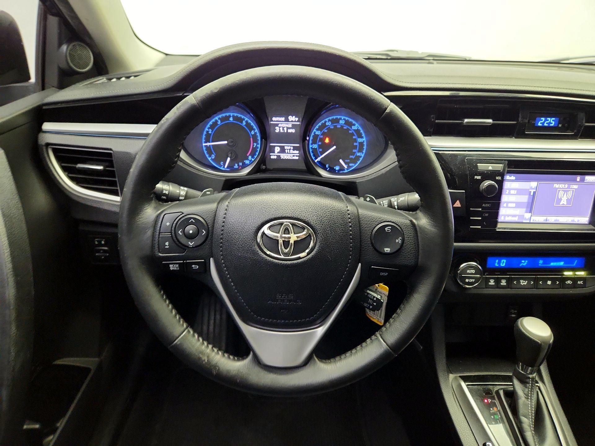 Thumbnail: 2016 Toyota Corolla - 10