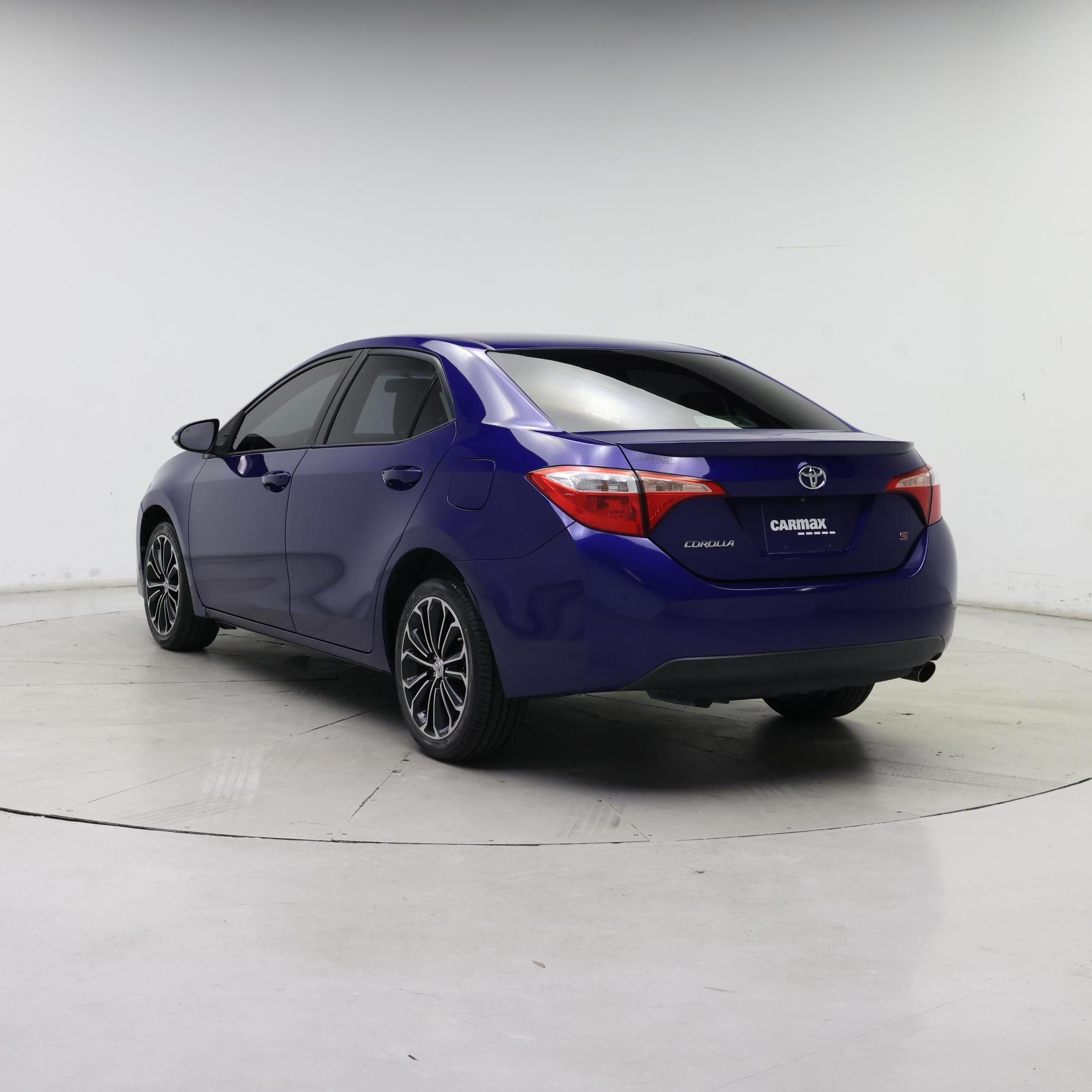 Thumbnail: 2016 Toyota Corolla - 2