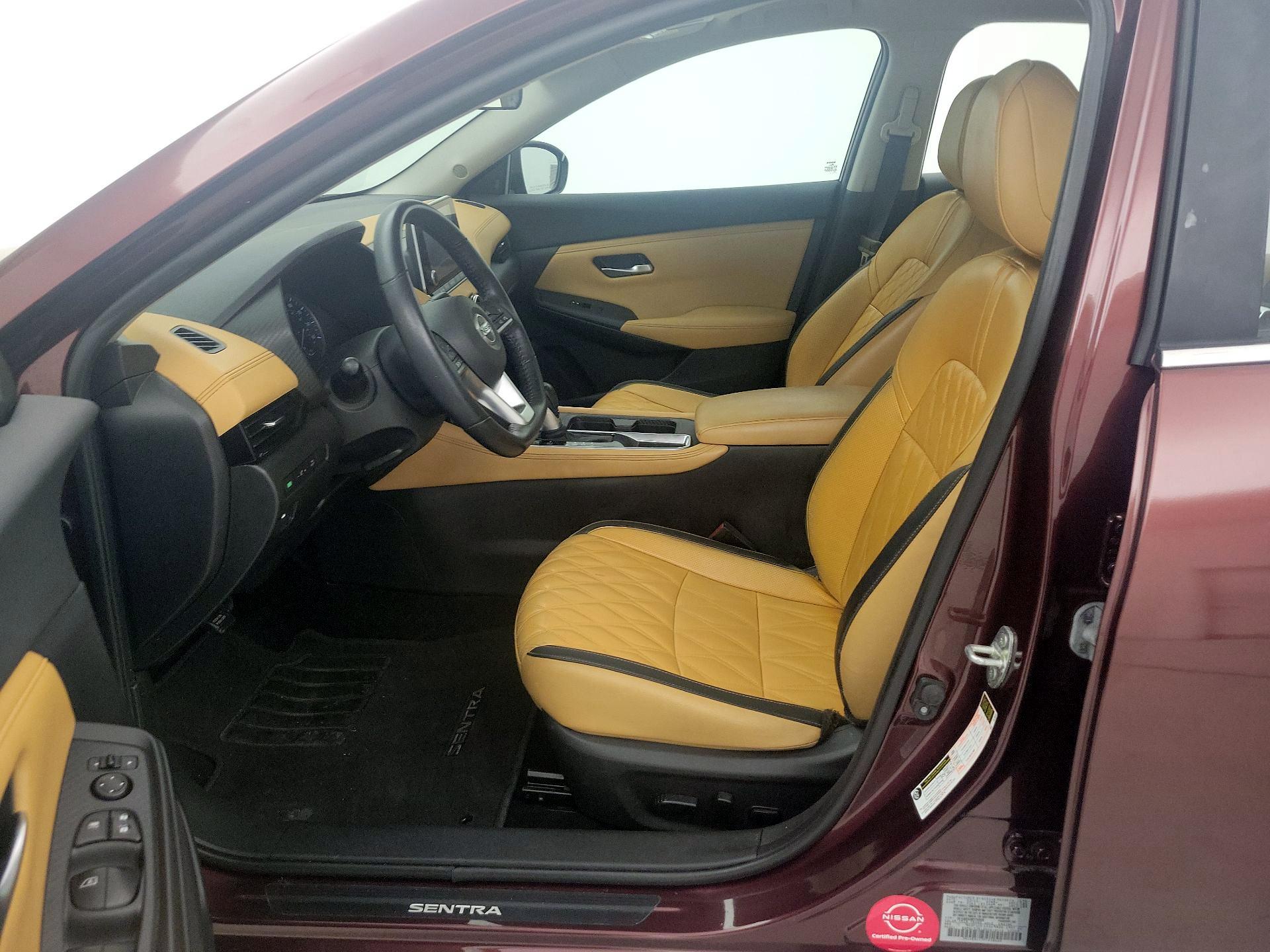 Thumbnail: 2021 Nissan Sentra - 11