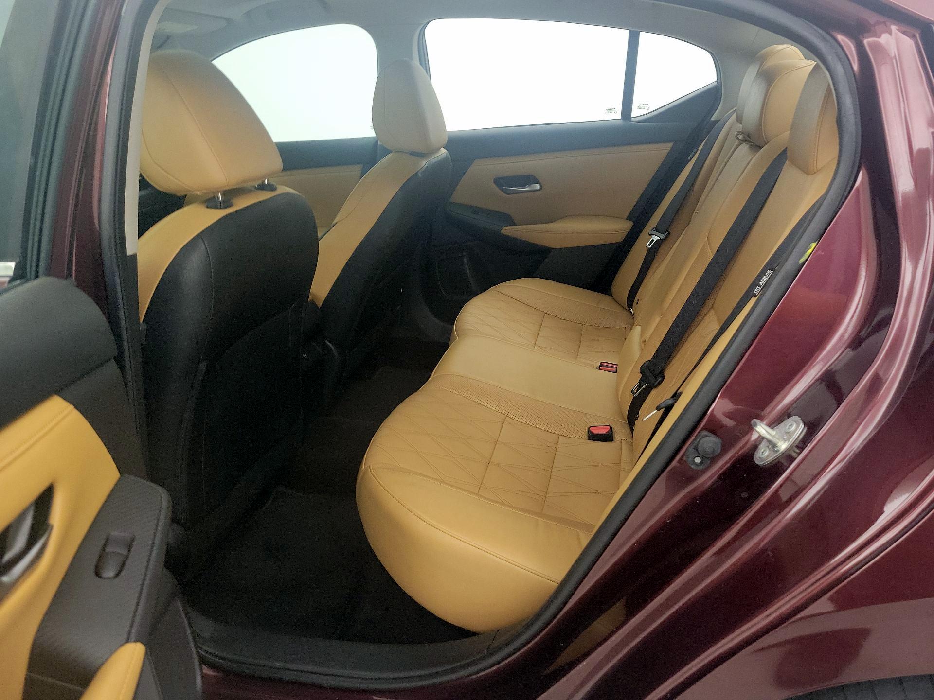 Thumbnail: 2021 Nissan Sentra - 20