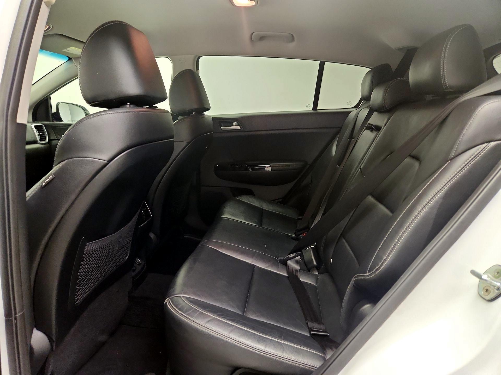 Thumbnail: 2018 Kia Sportage - 19