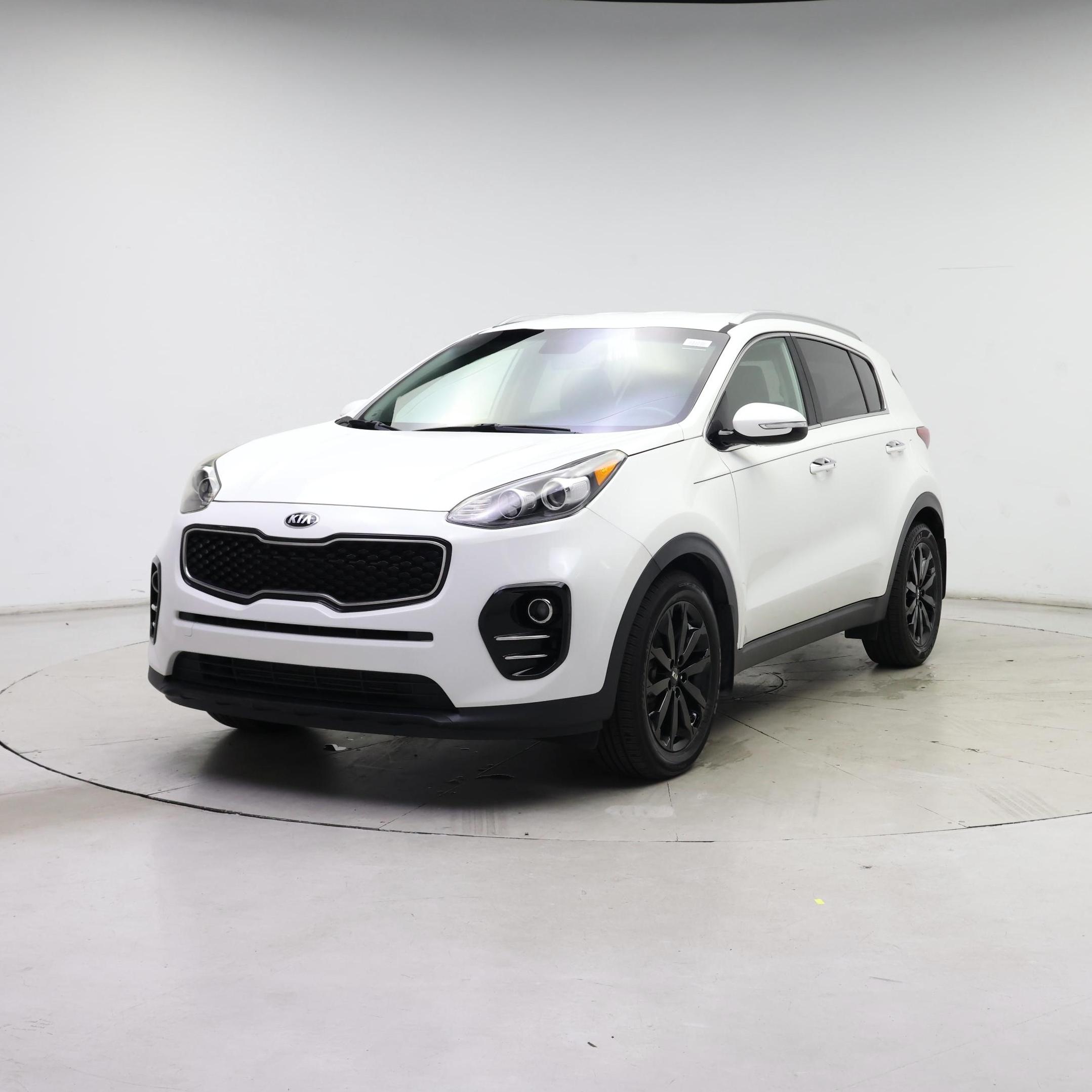 Thumbnail: 2018 Kia Sportage - 4