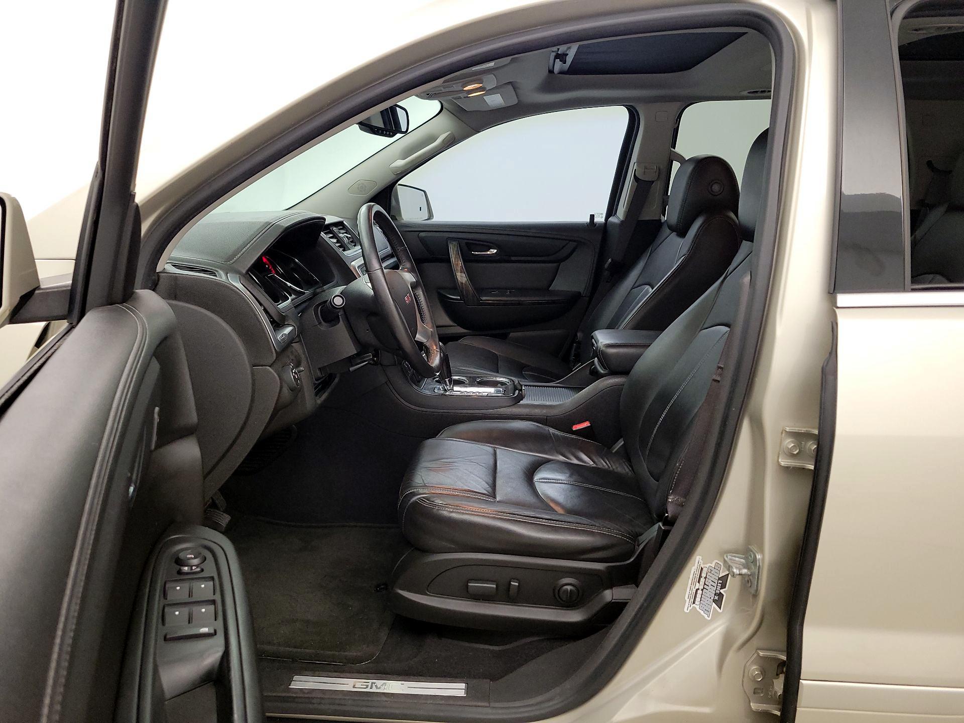 Thumbnail: 2015 GMC Acadia - 11