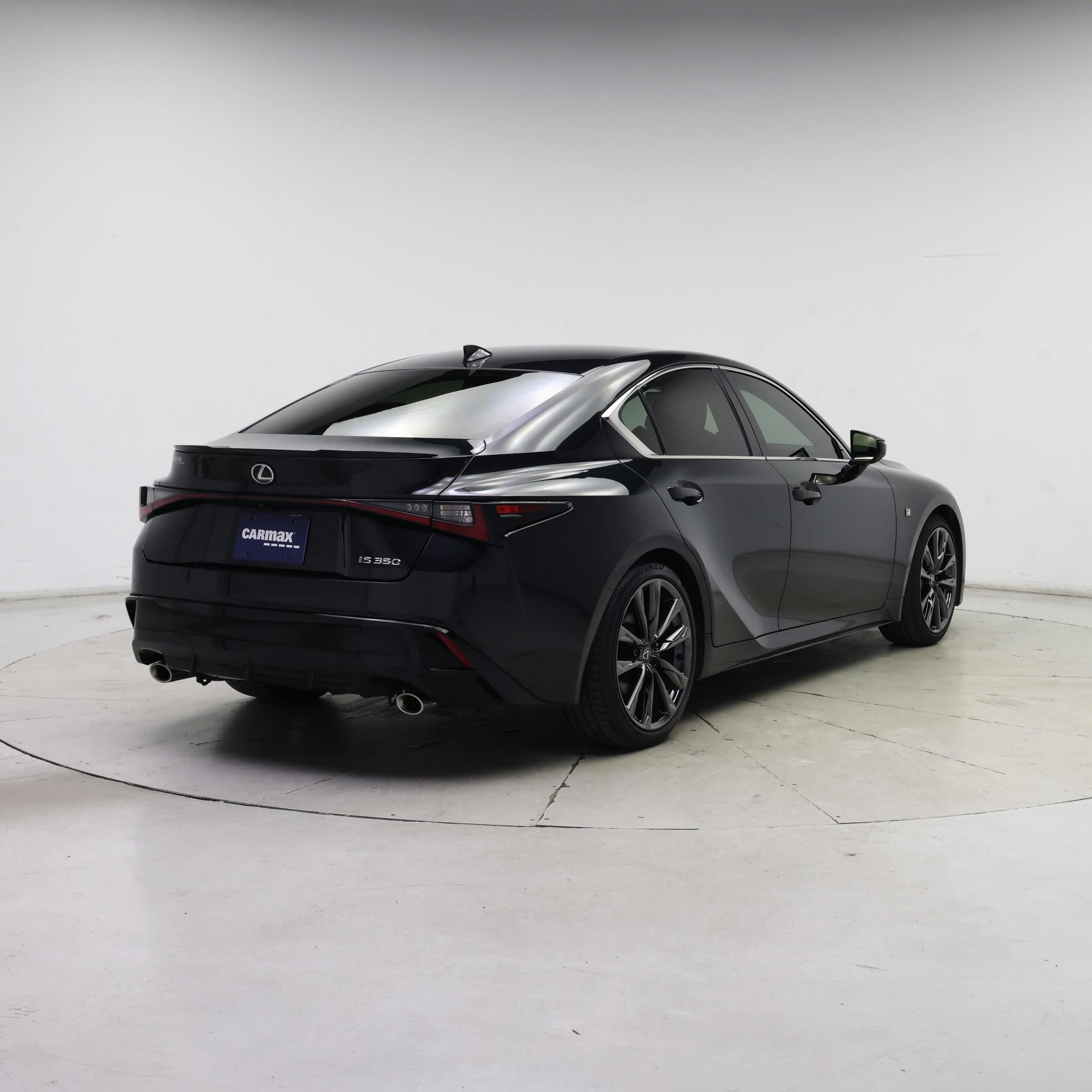 Thumbnail: 2024 Lexus IS - 8