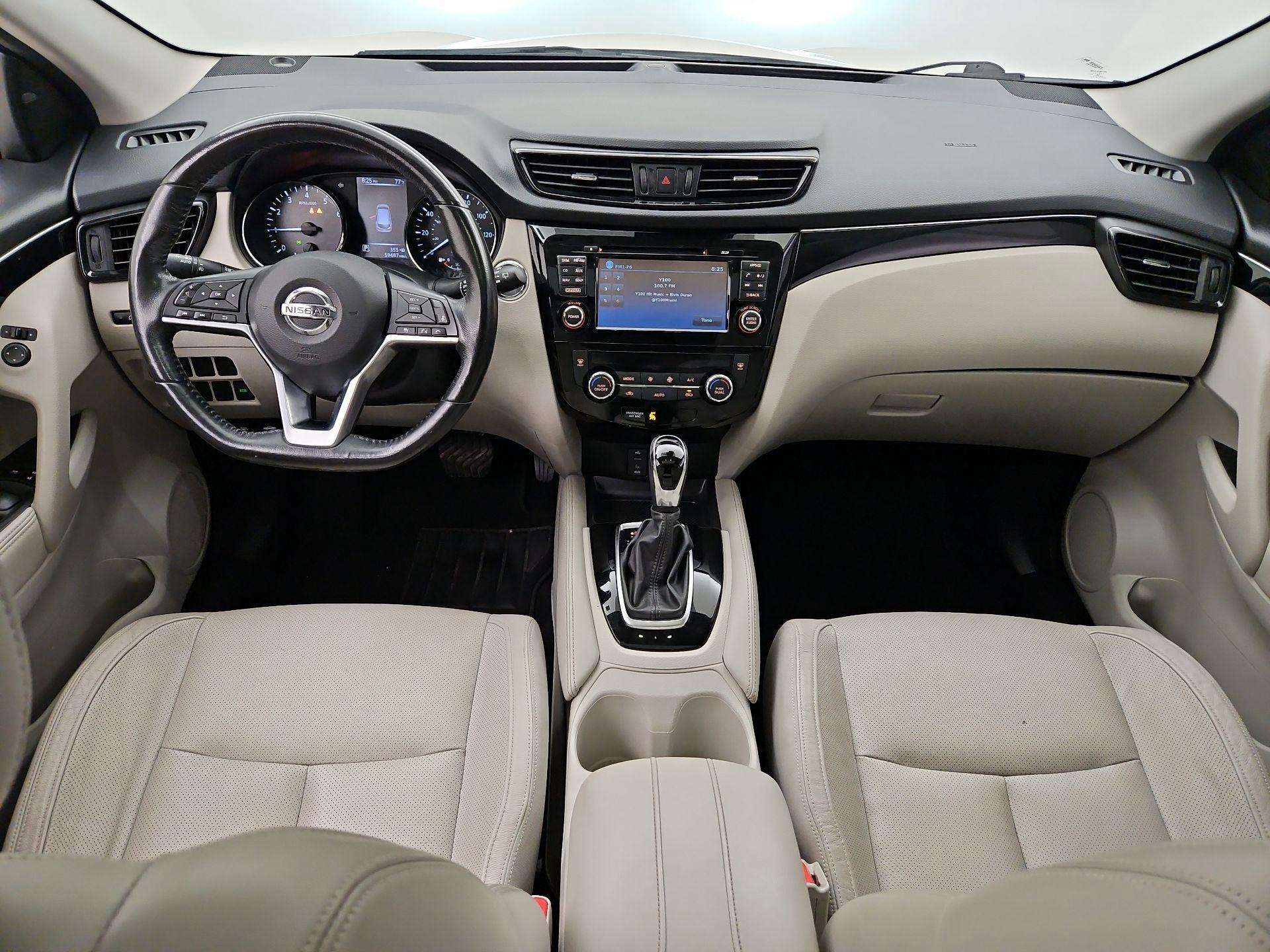 Thumbnail: 2018 Nissan Rogue Sport - 9