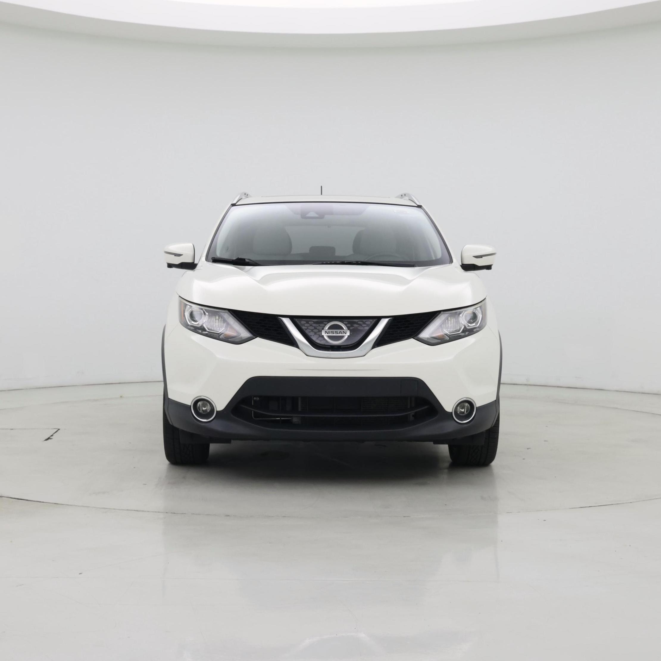 Thumbnail: 2018 Nissan Rogue Sport - 5