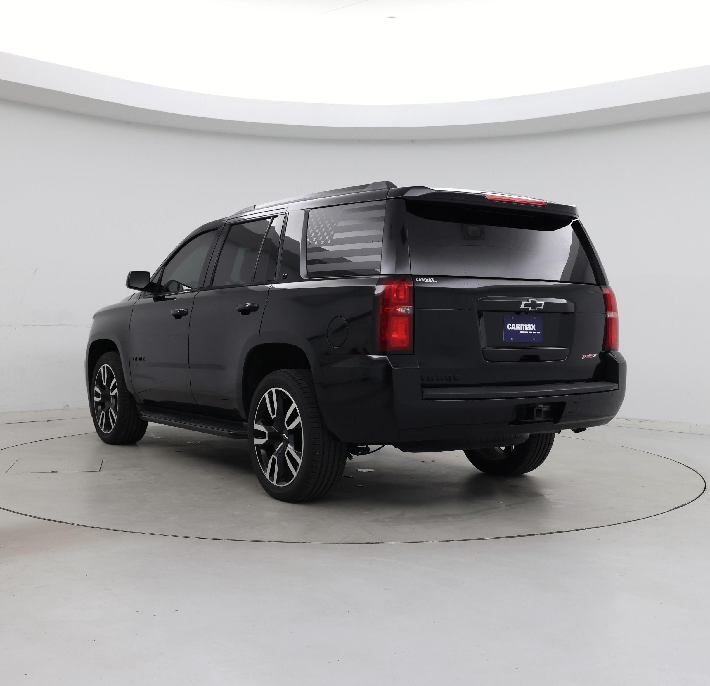 Thumbnail: 2019 Chevrolet Tahoe - 2