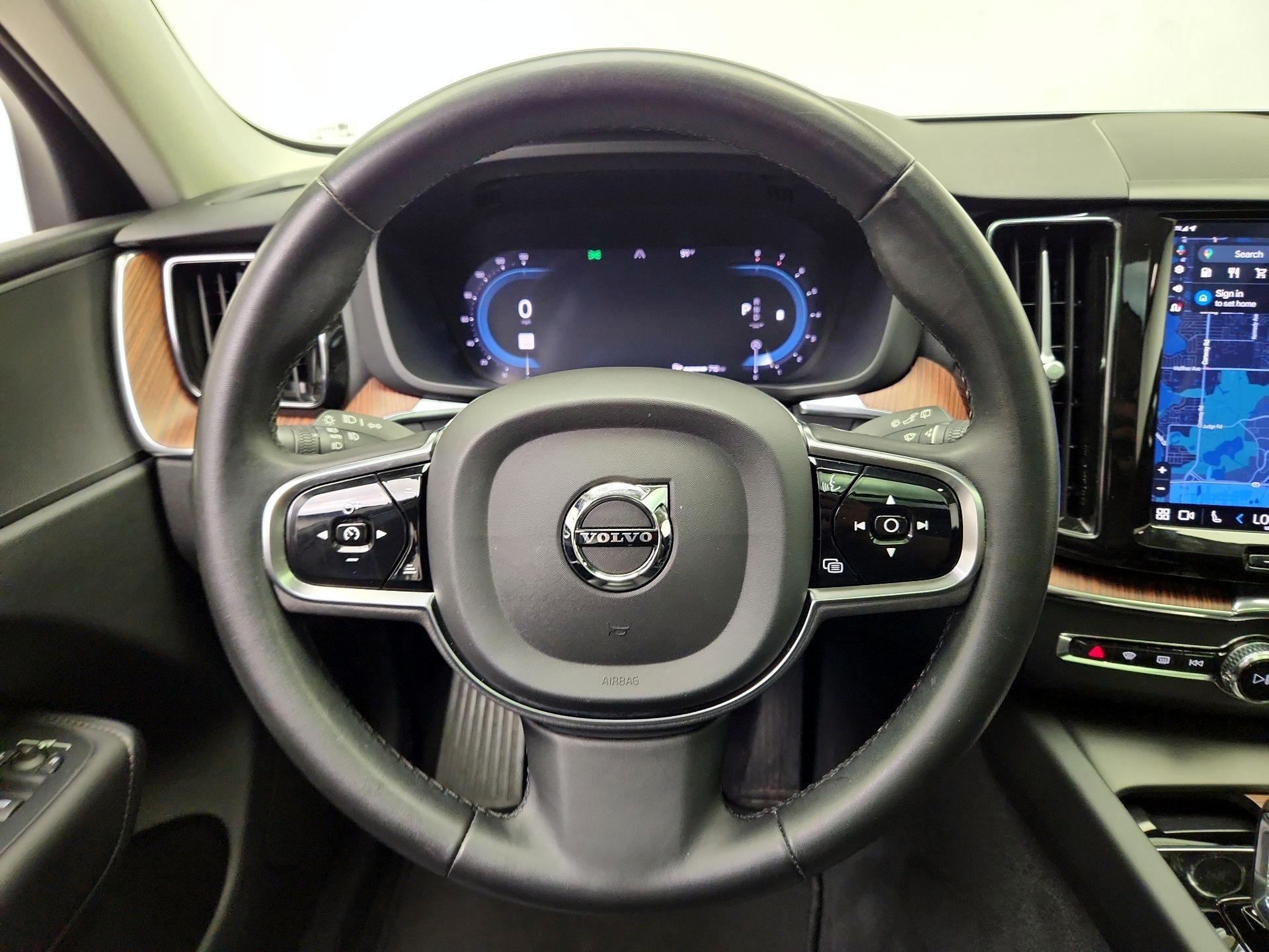 Thumbnail: 2024 Volvo XC60 - 10
