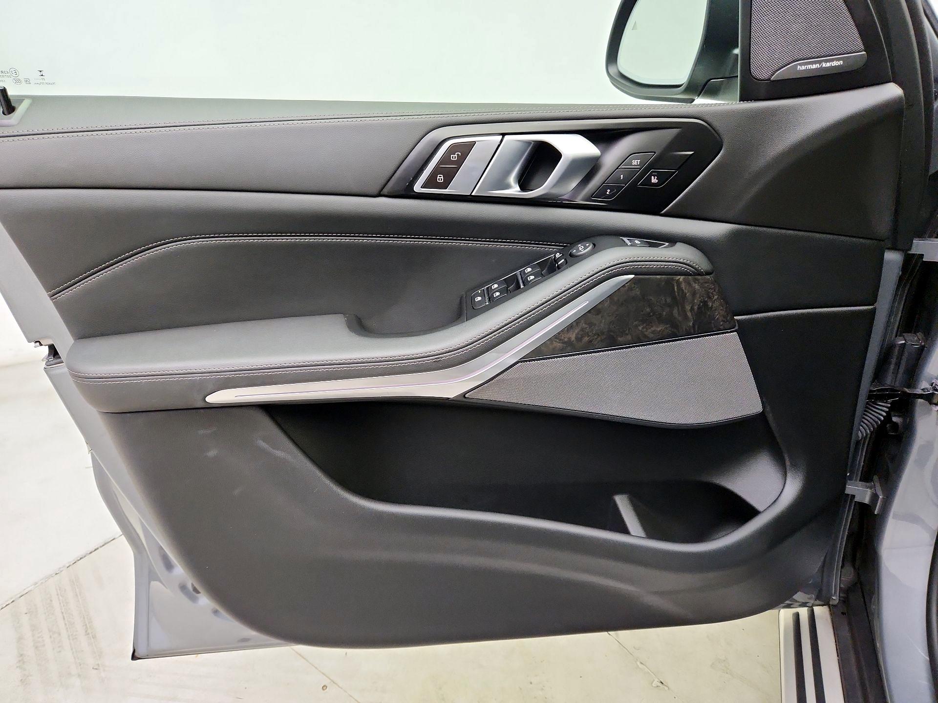 Thumbnail: 2024 BMW X5 - 12