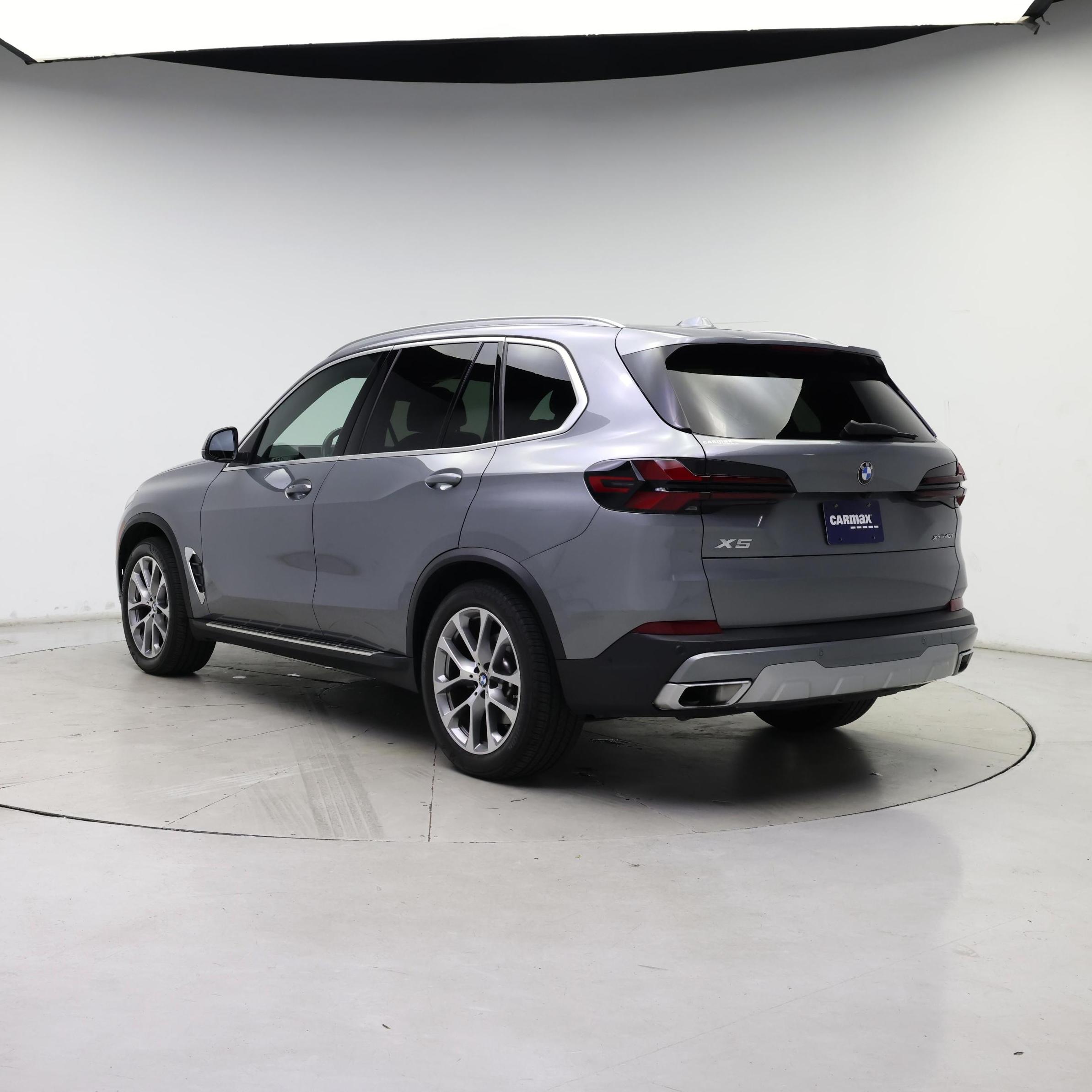 Thumbnail: 2024 BMW X5 - 2