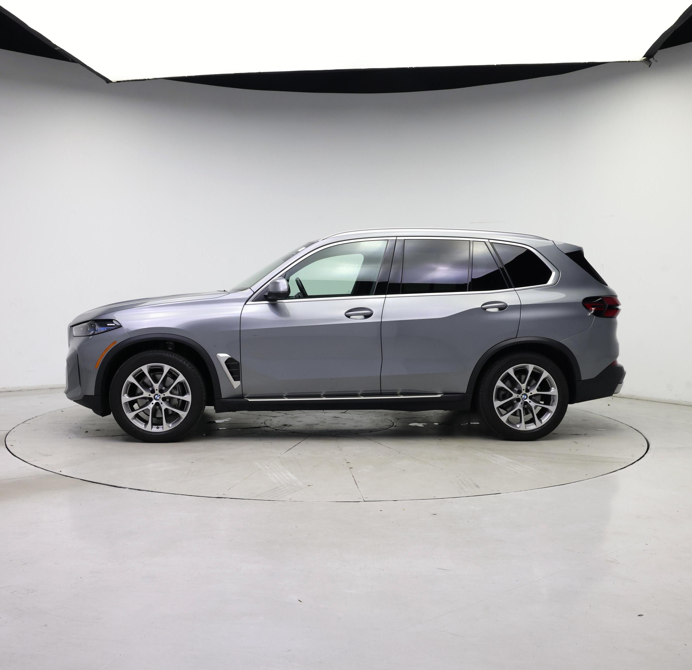 Thumbnail: 2024 BMW X5 - 3
