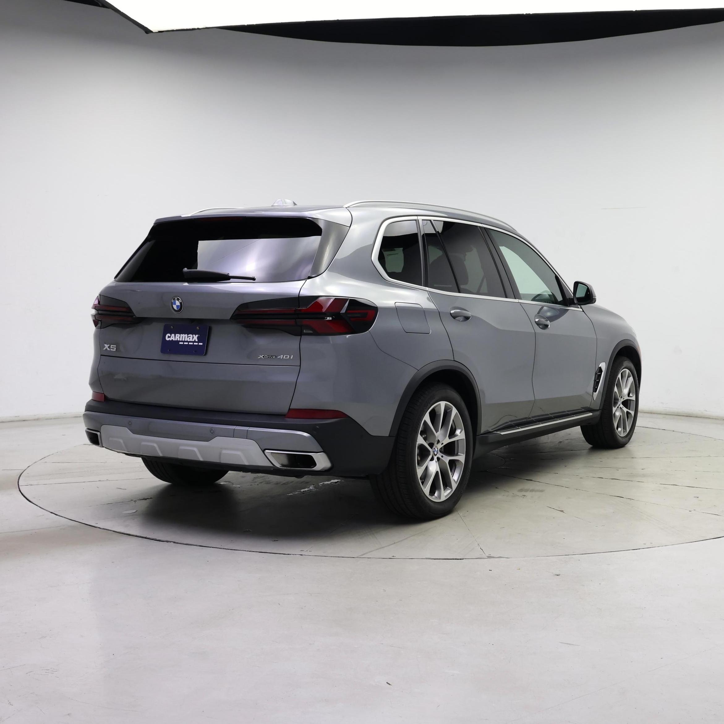 Thumbnail: 2024 BMW X5 - 8