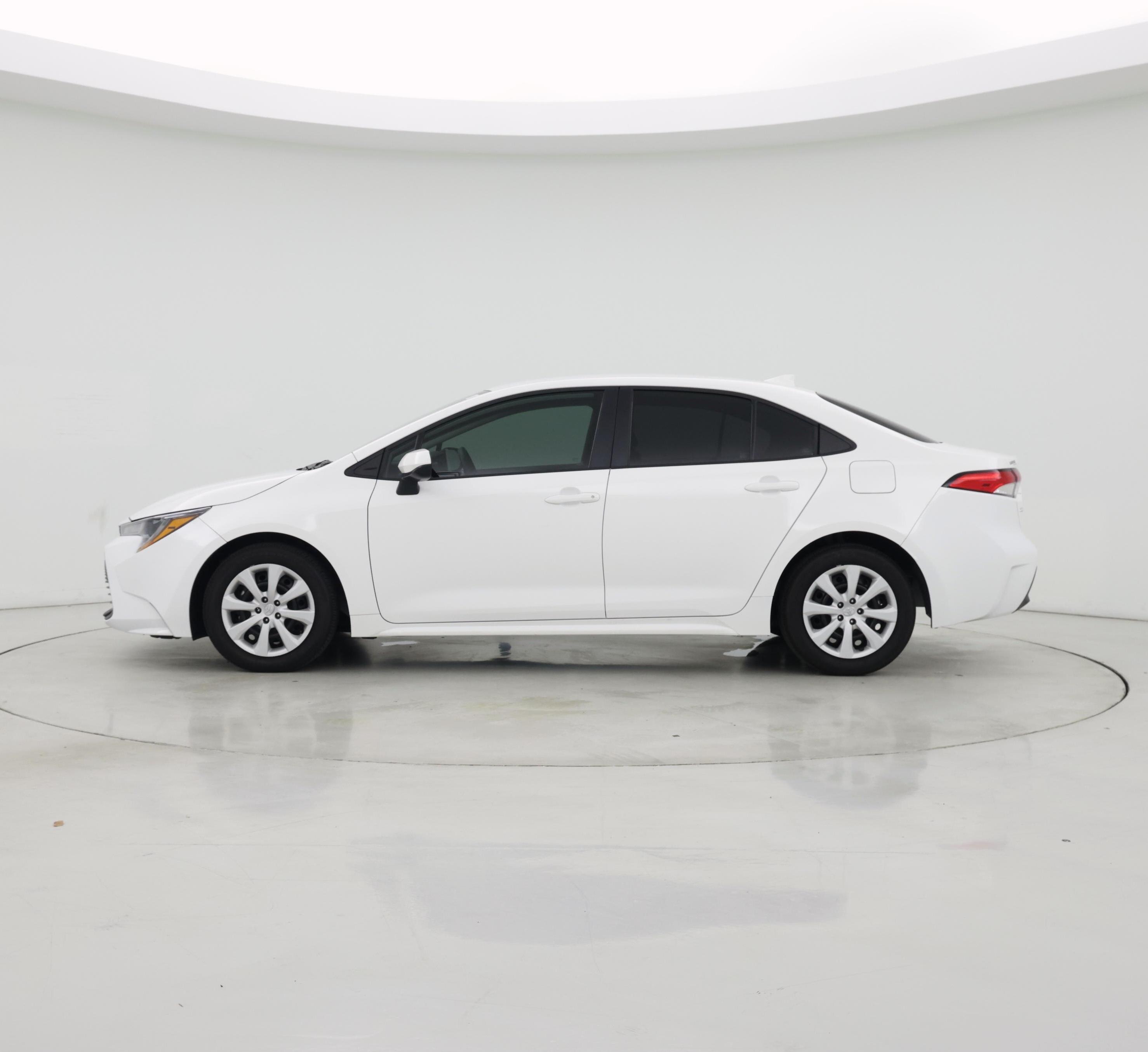 Thumbnail: 2024 Toyota Corolla - 3
