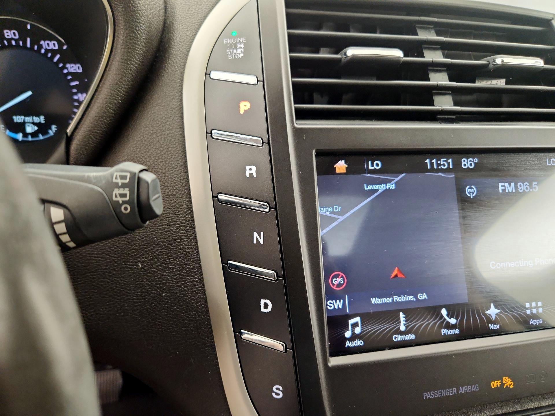 Thumbnail: 2017 Lincoln MKC - 18
