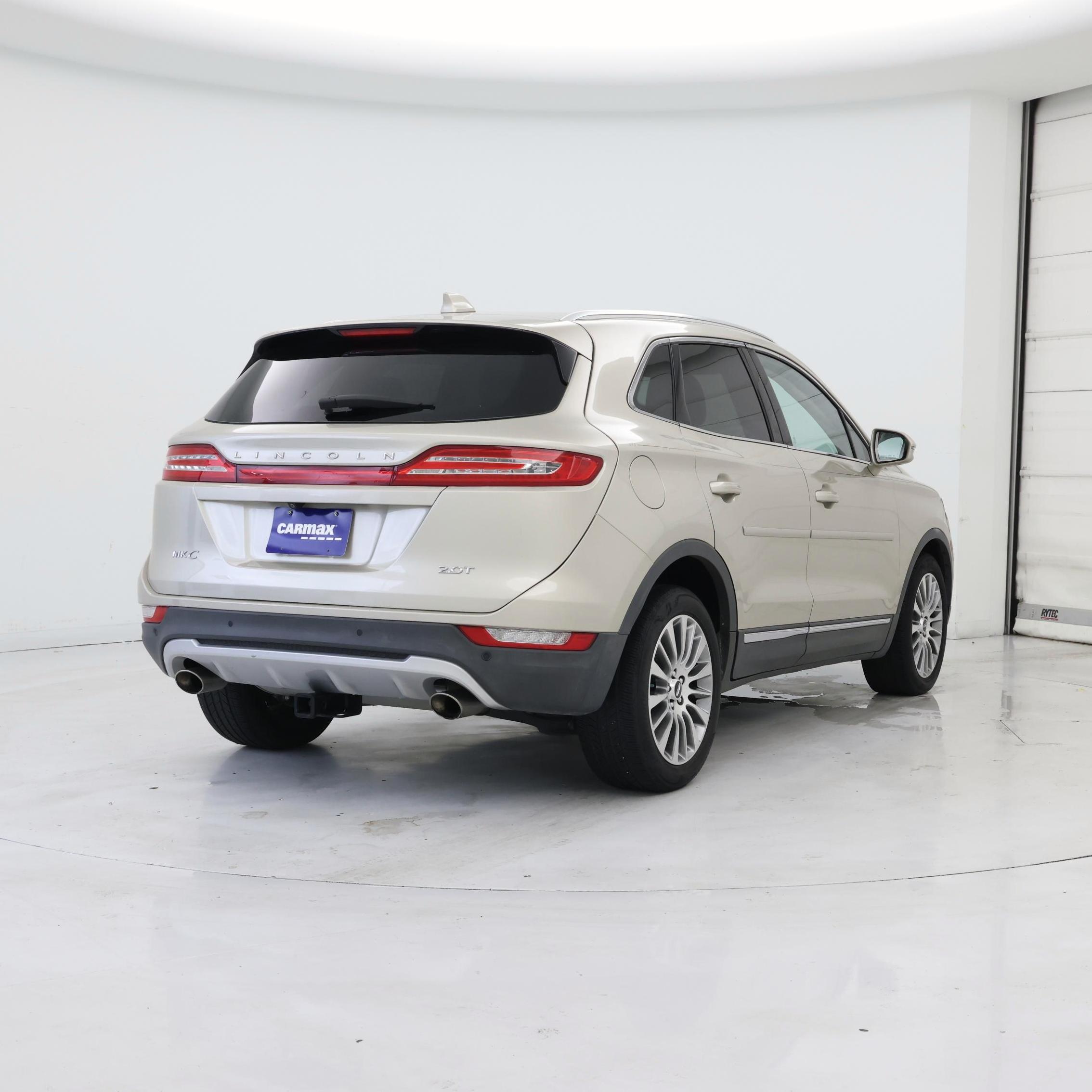 Thumbnail: 2017 Lincoln MKC - 8