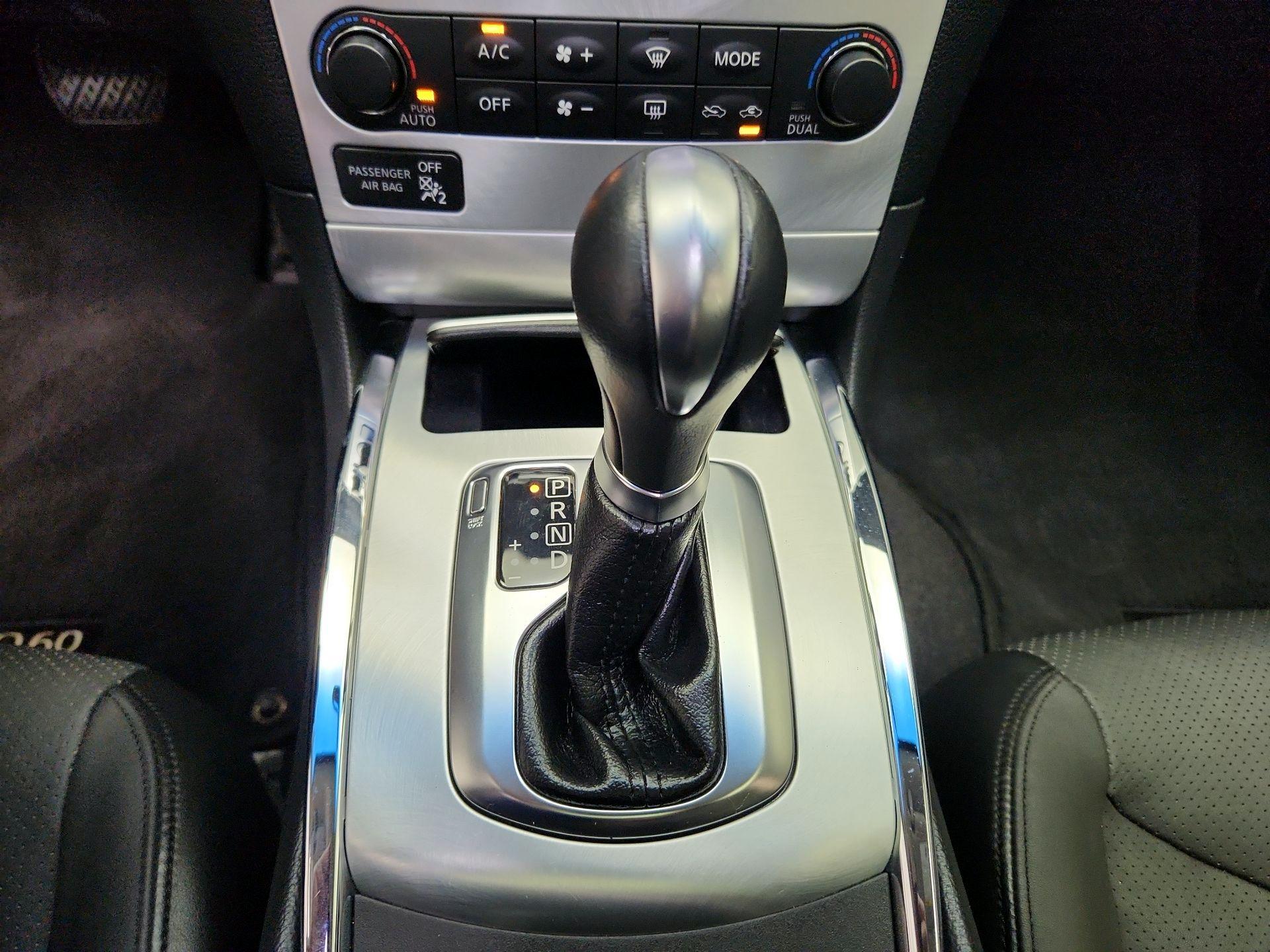 Thumbnail: 2014 INFINITI Q60 - 17