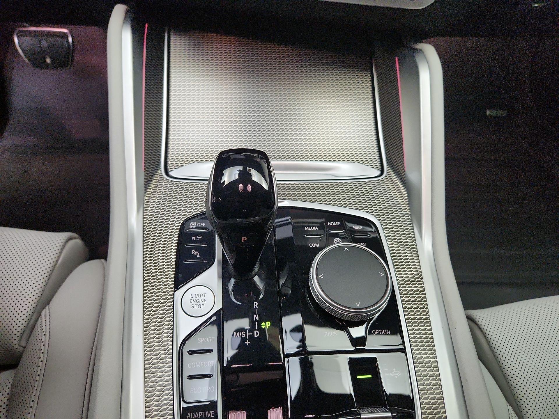 Thumbnail: 2023 BMW X6 - 18