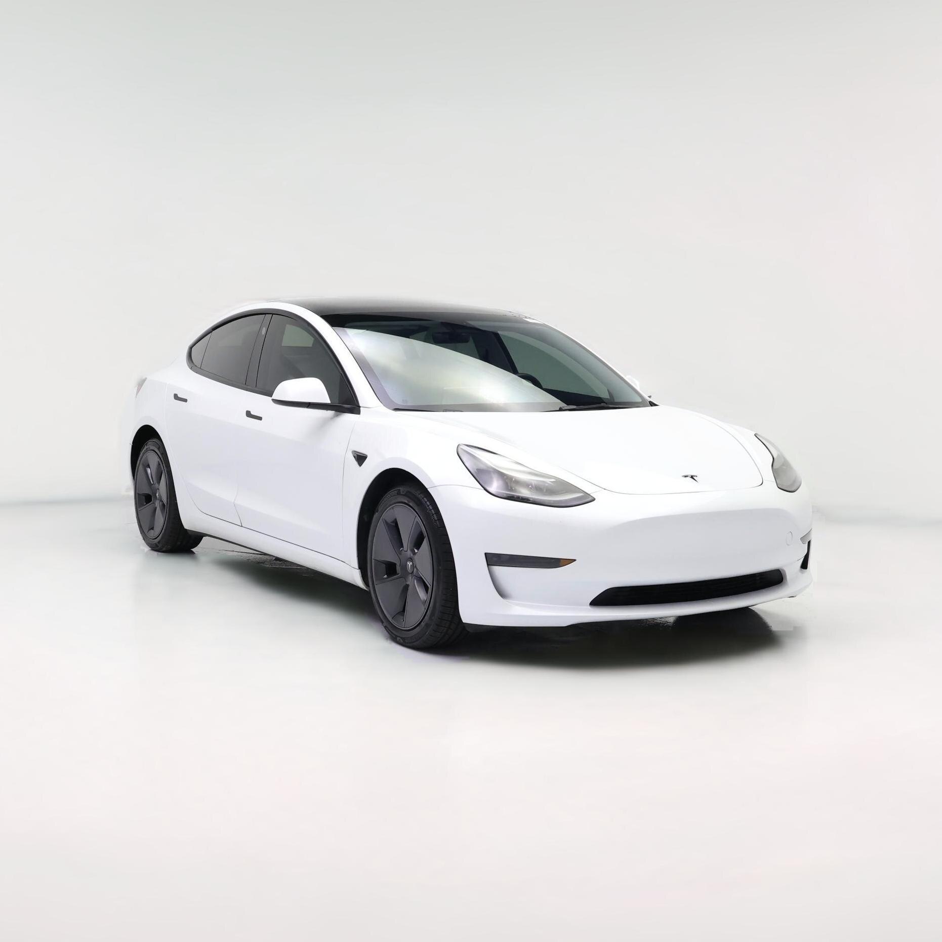 Thumbnail: 2023 Tesla Model 3 - 1