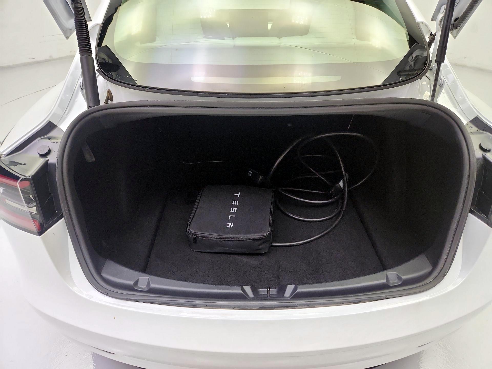 Thumbnail: 2023 Tesla Model 3 - 20