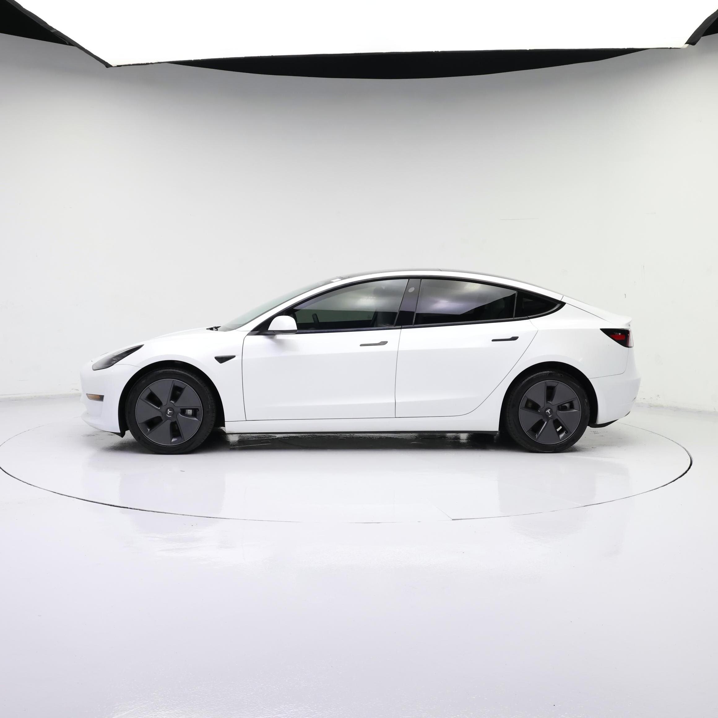 Thumbnail: 2023 Tesla Model 3 - 3