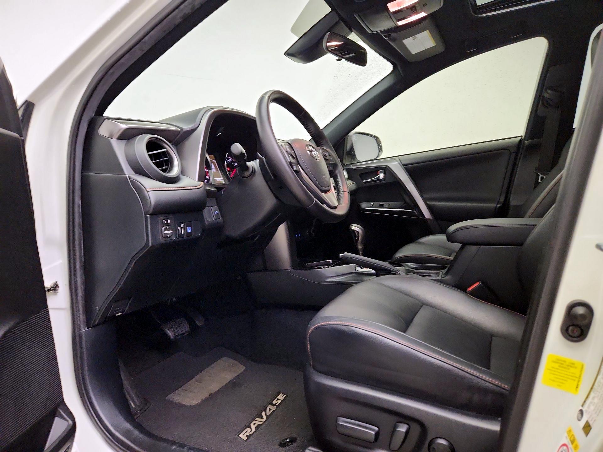 Thumbnail: 2017 Toyota RAV4 - 11