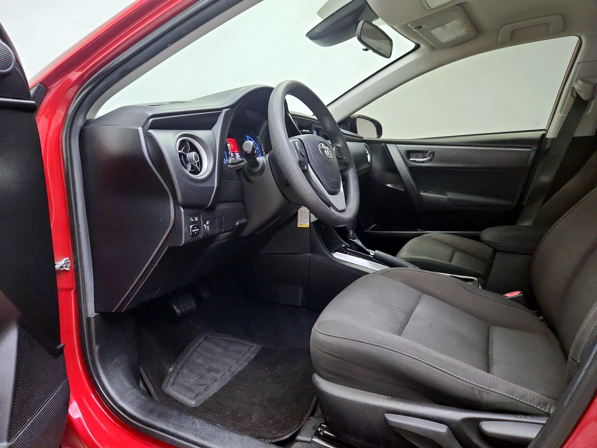 Thumbnail: 2018 Toyota Corolla - 11