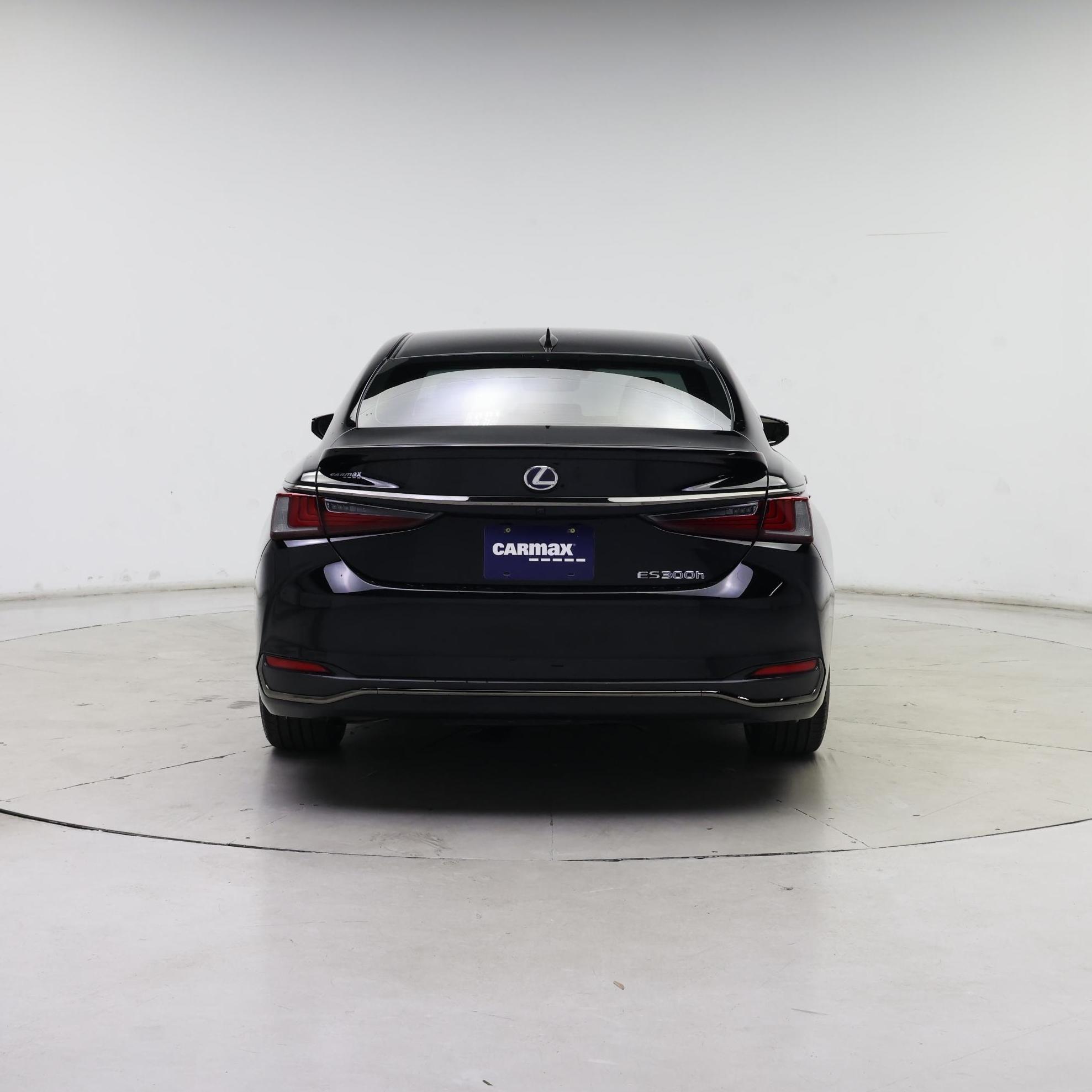 Thumbnail: 2022 Lexus ES - 6