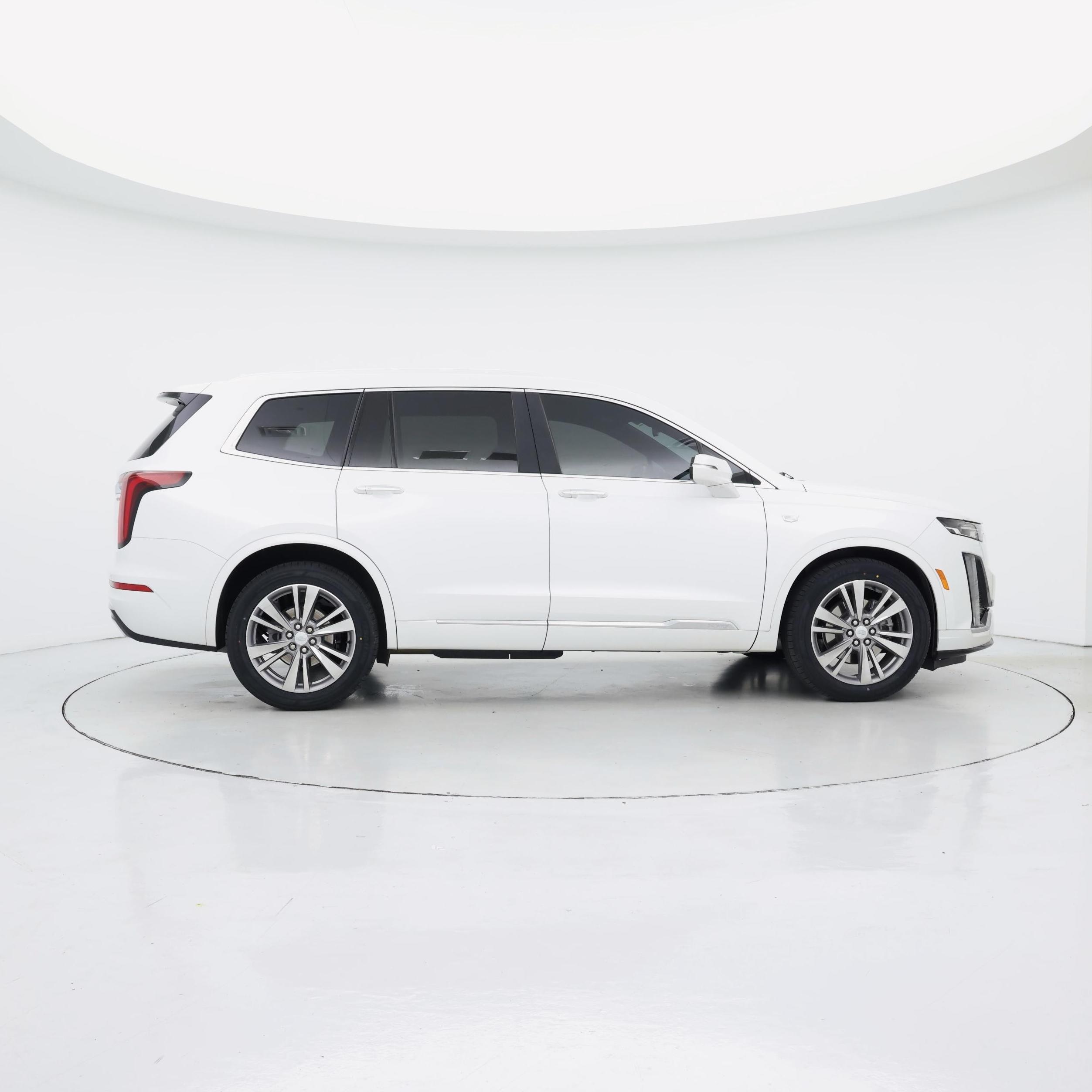 Thumbnail: 2022 Cadillac XT6 - 6