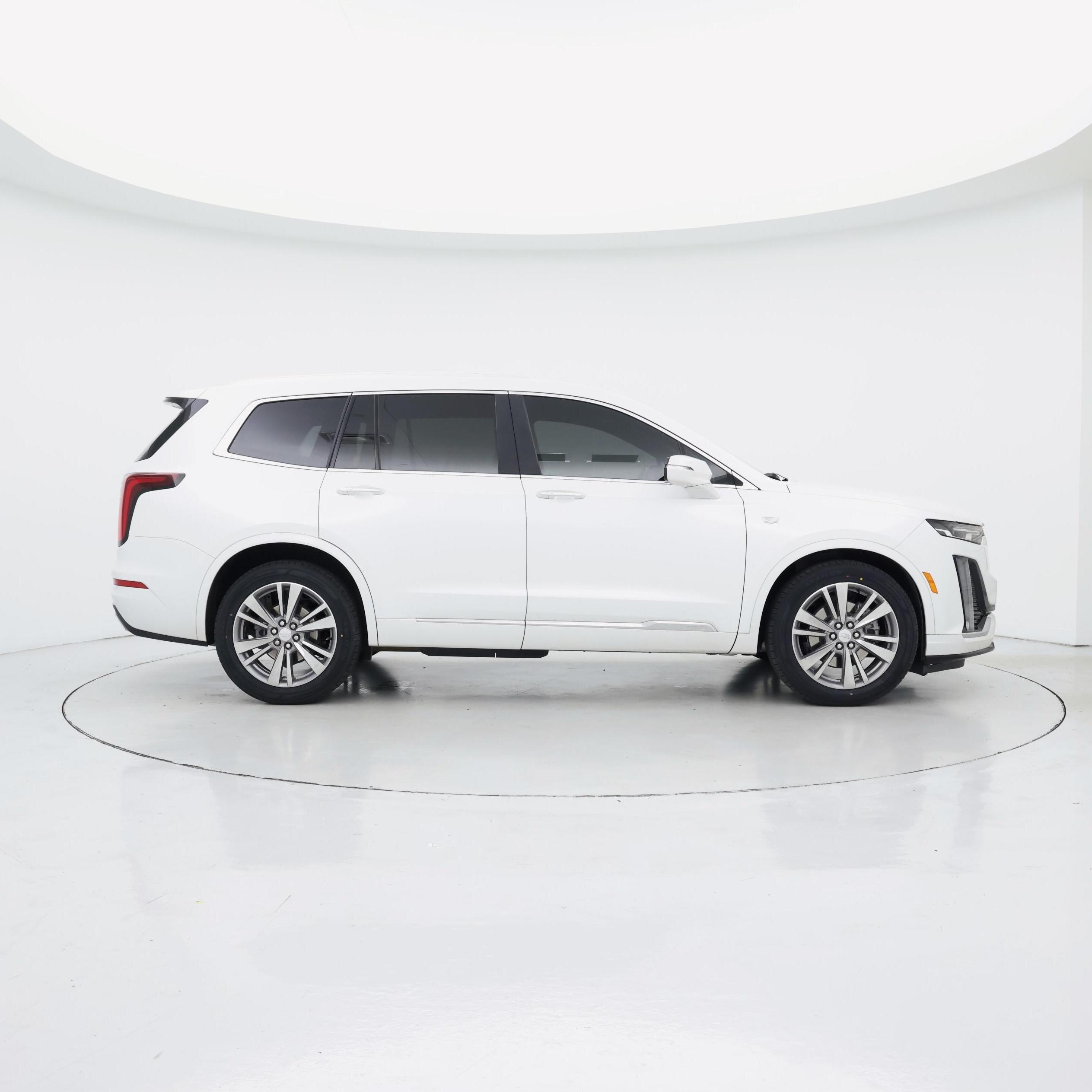 Thumbnail: 2022 Cadillac XT6 - 7