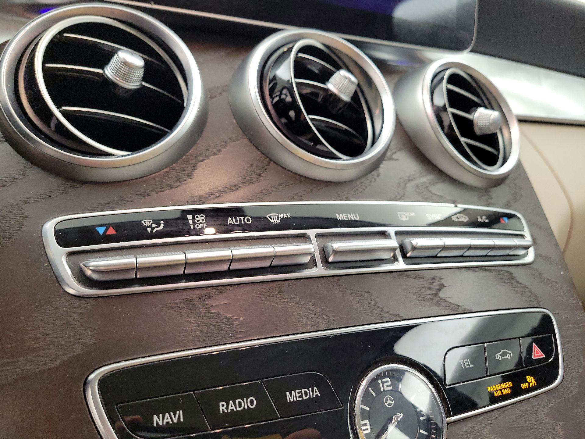 Thumbnail: 2021 Mercedes-Benz C-Class - 14
