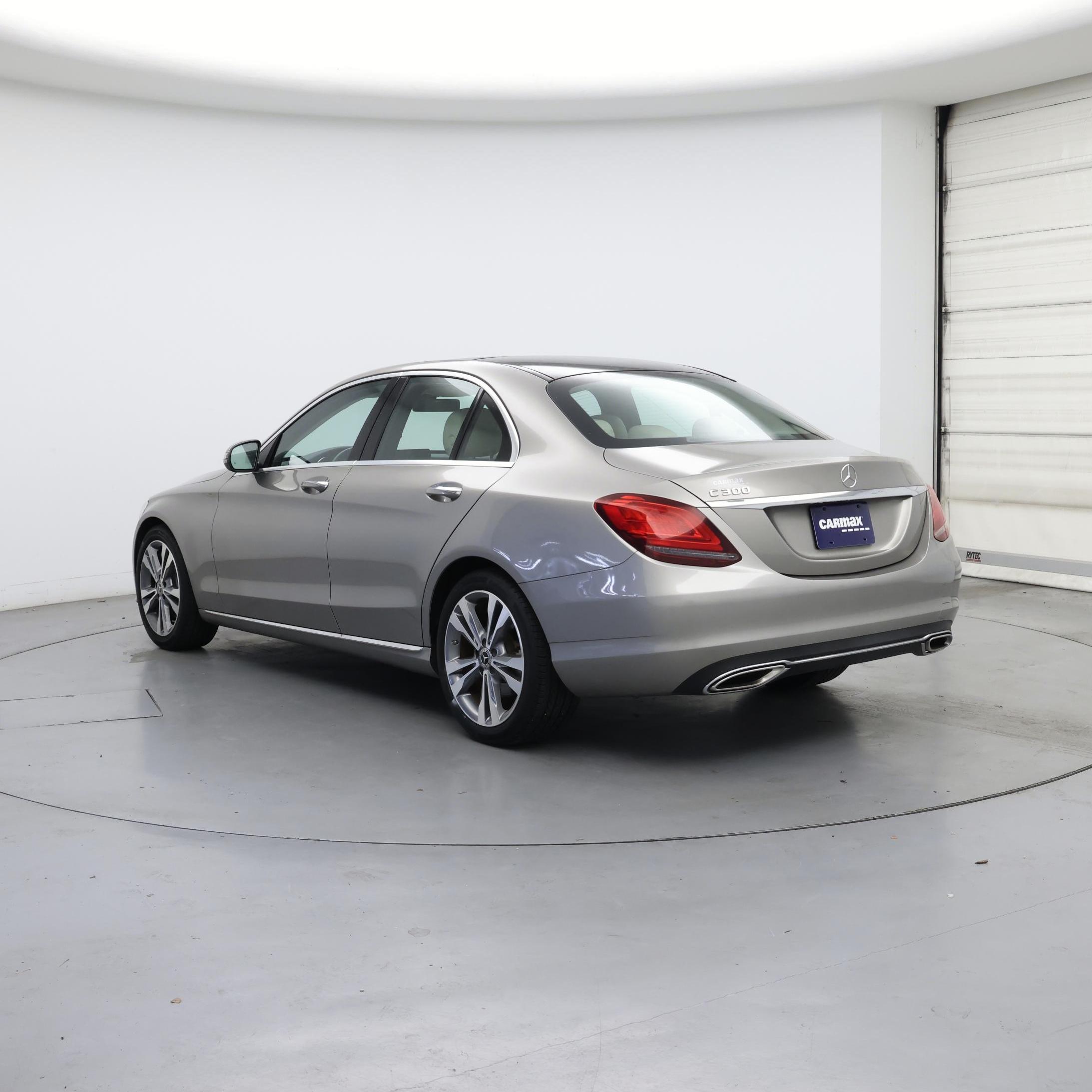 Thumbnail: 2021 Mercedes-Benz C-Class - 2