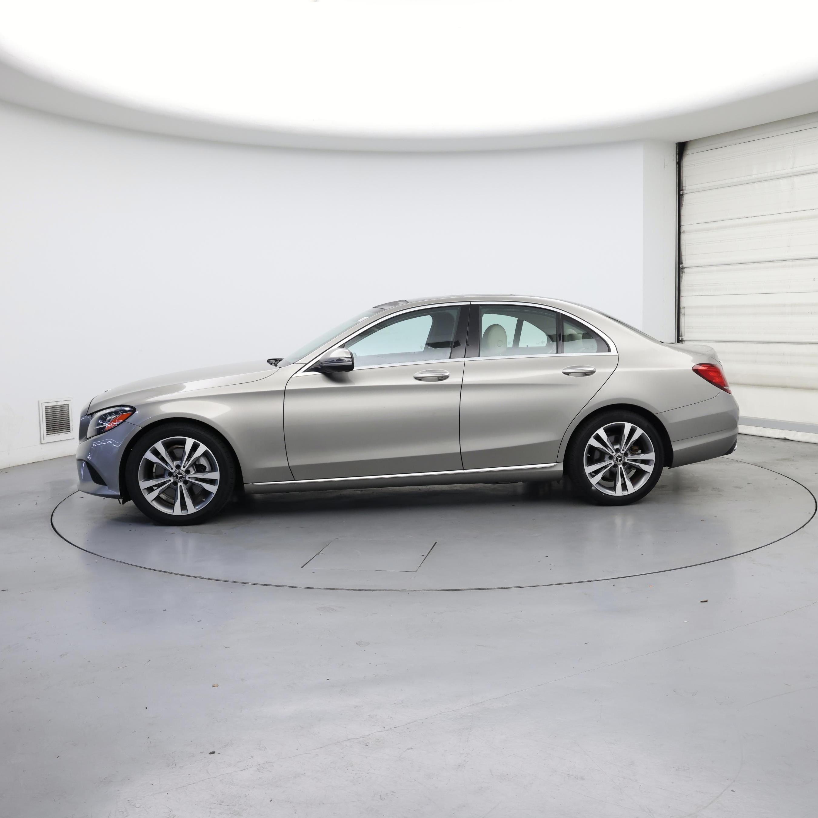 Thumbnail: 2021 Mercedes-Benz C-Class - 3
