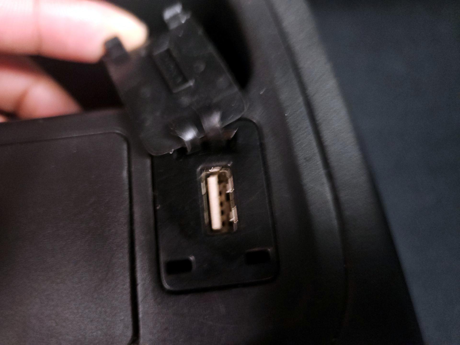 Thumbnail: 2022 Mitsubishi Mirage - 17