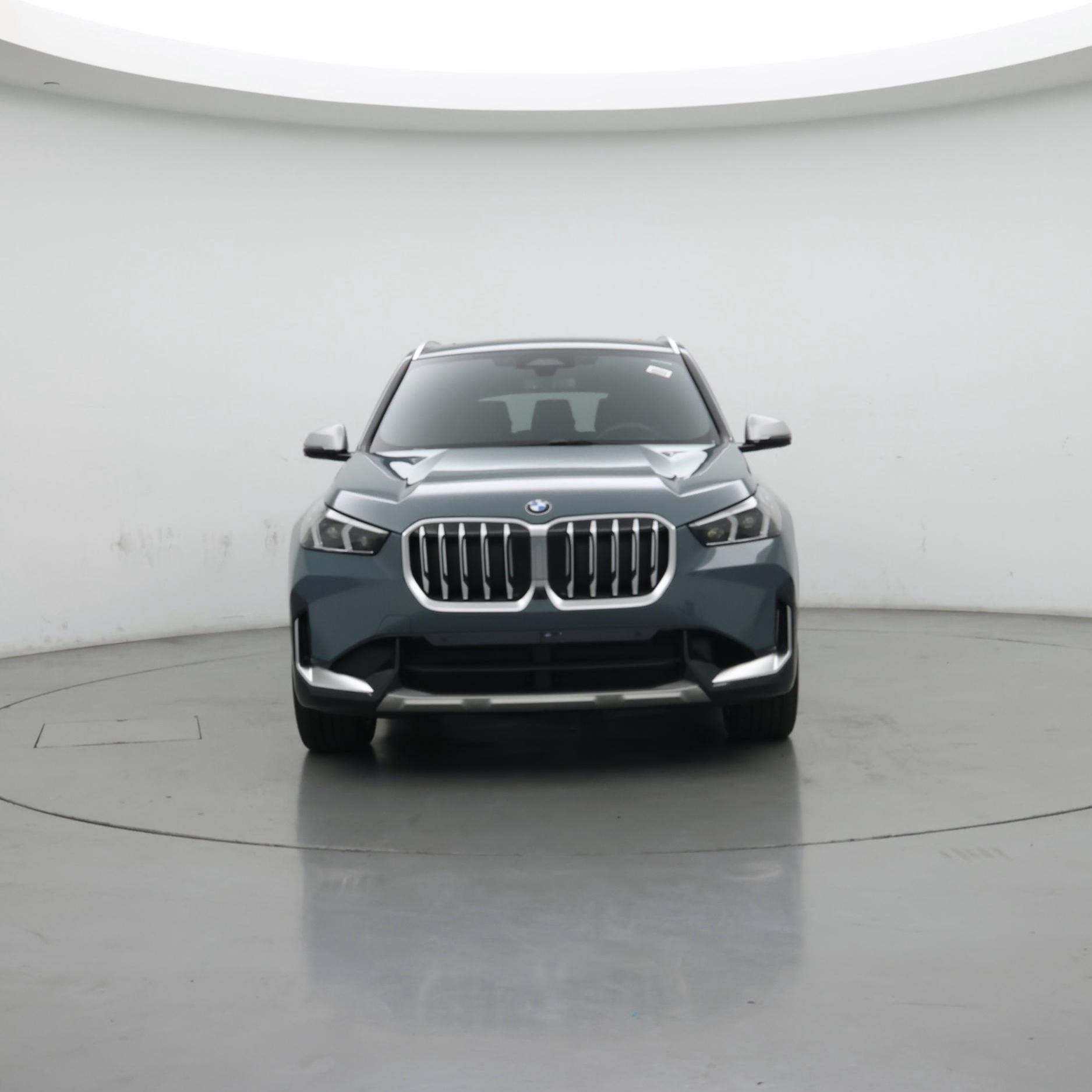 Thumbnail: 2023 BMW X1 - 5