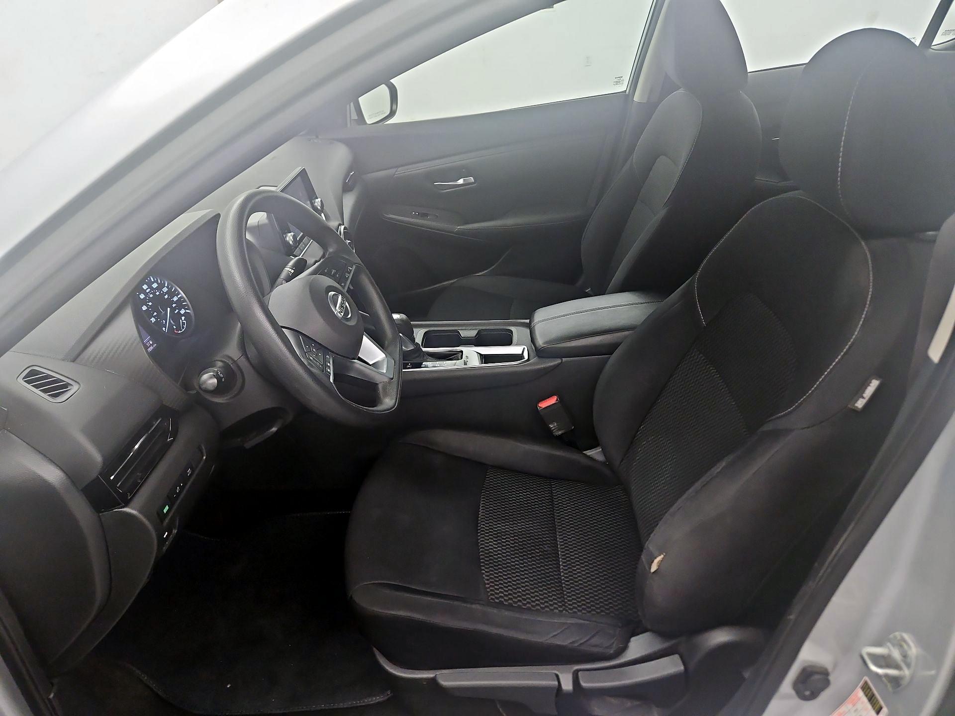 Thumbnail: 2020 Nissan Sentra - 11
